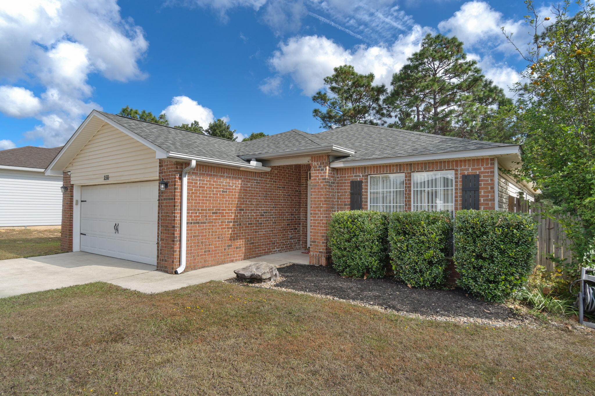 REDSTONE ESTATES - Residential