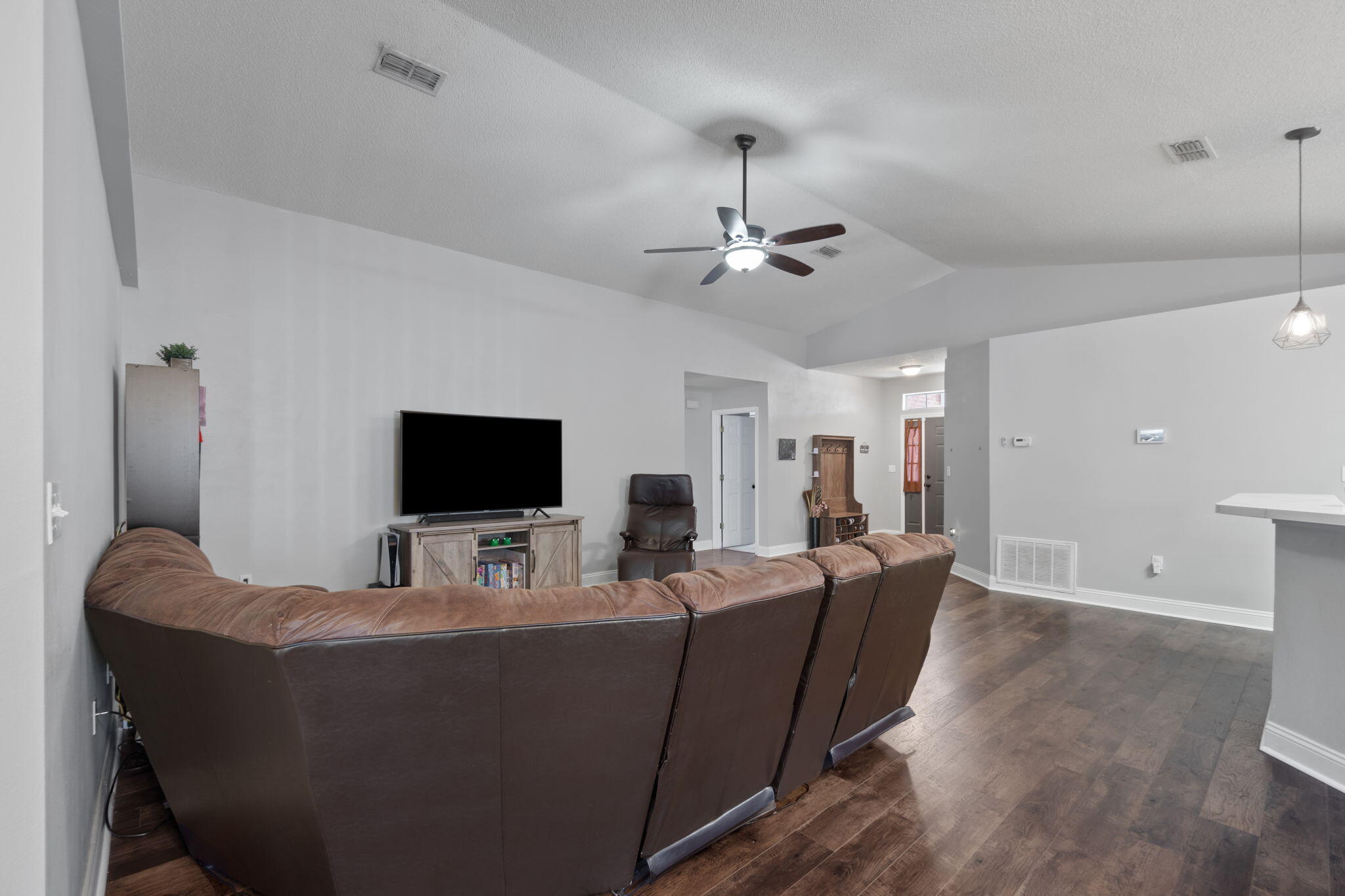 REDSTONE ESTATES - Residential