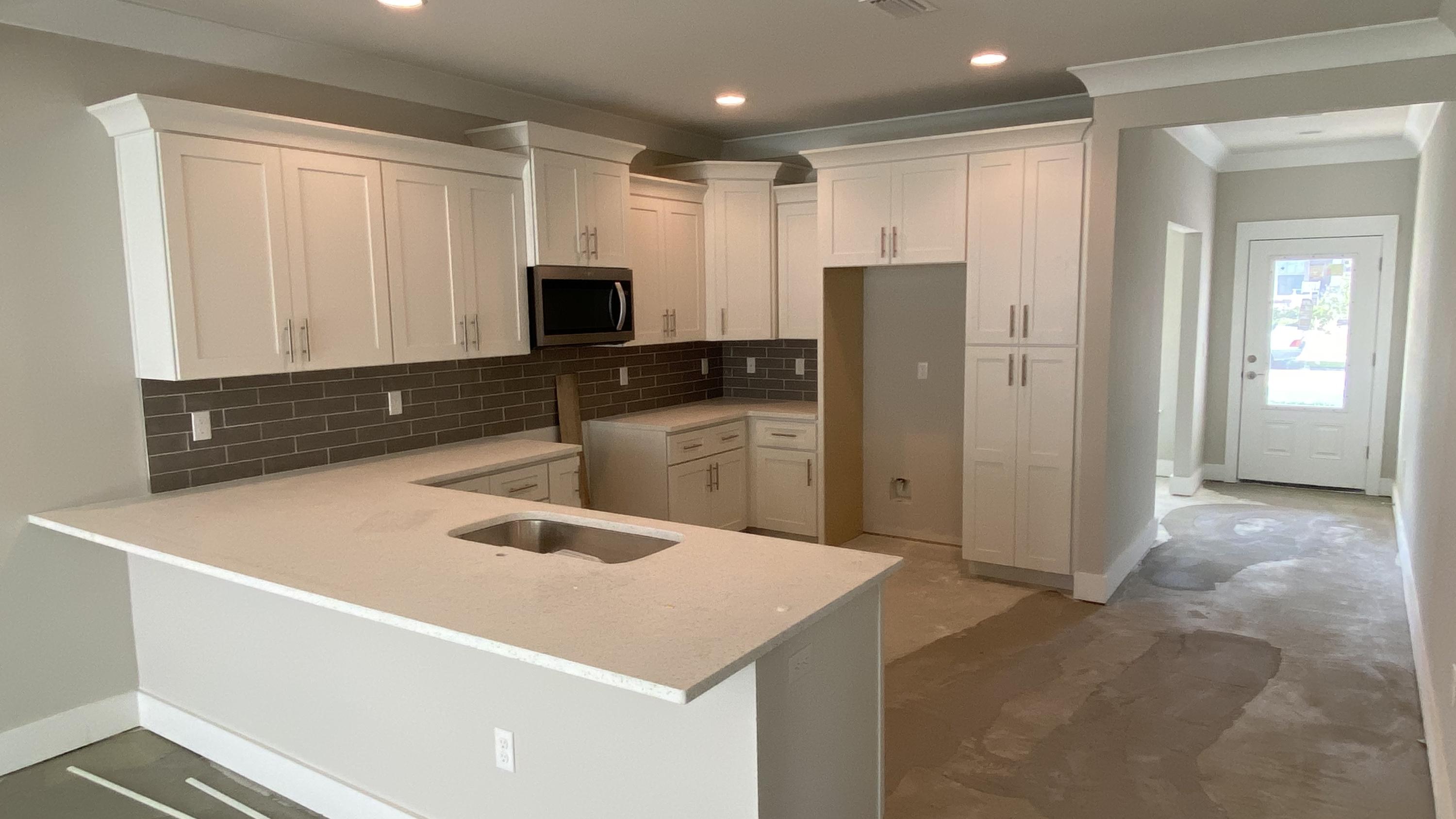 LAGRANGE LANDING - Residential