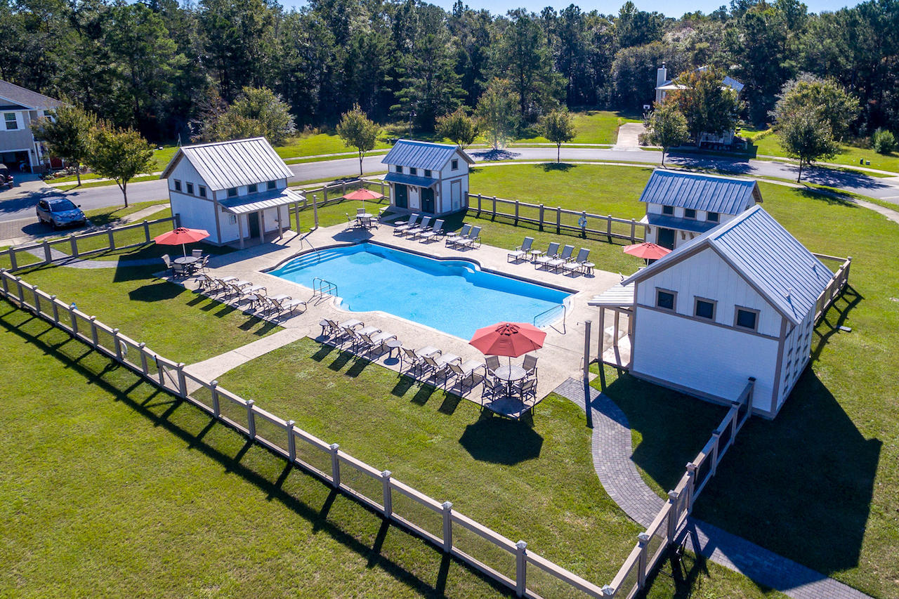 LAGRANGE LANDING - Residential