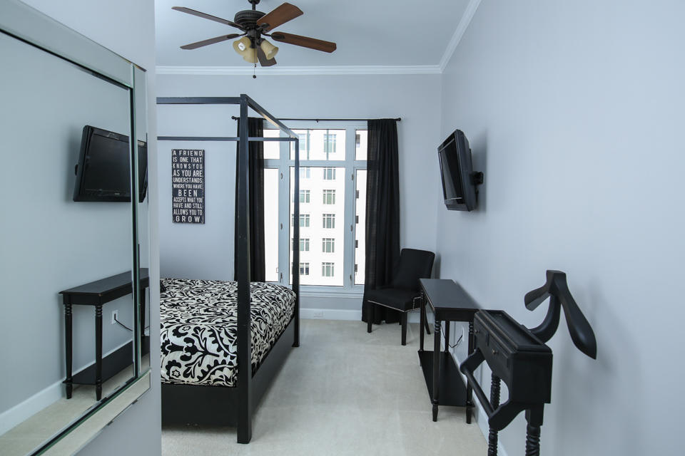 ONE WATER PLACE AT KELLY PLANTATION - Residential