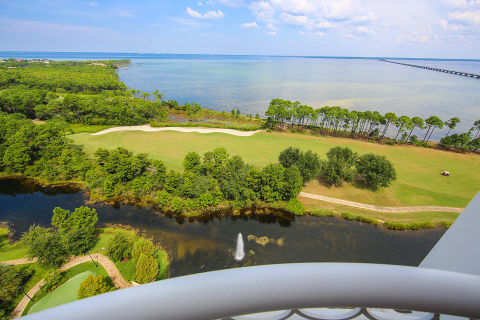 ONE WATER PLACE AT KELLY PLANTATION - Residential