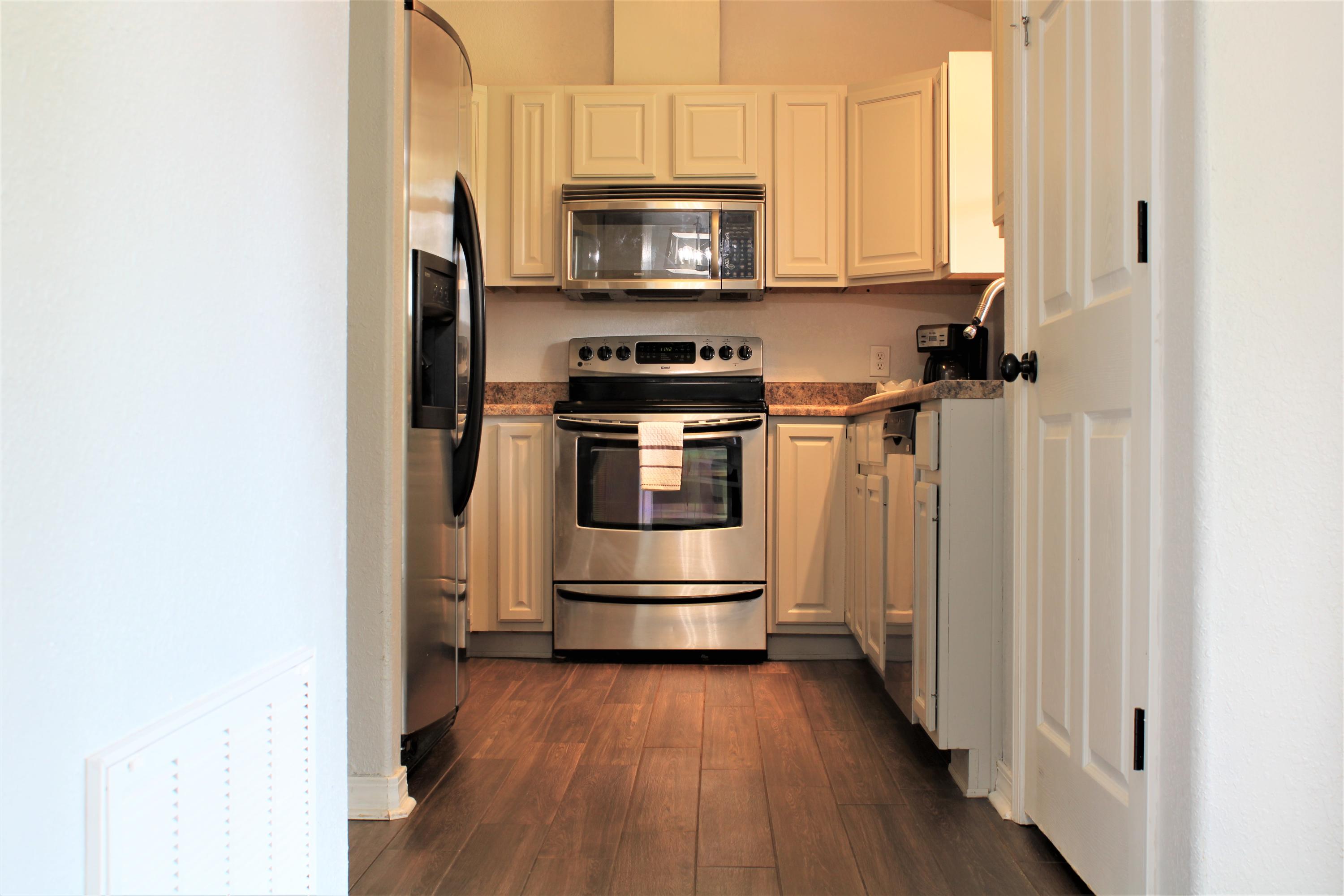 HOLLEY BY THE SEA - Residential