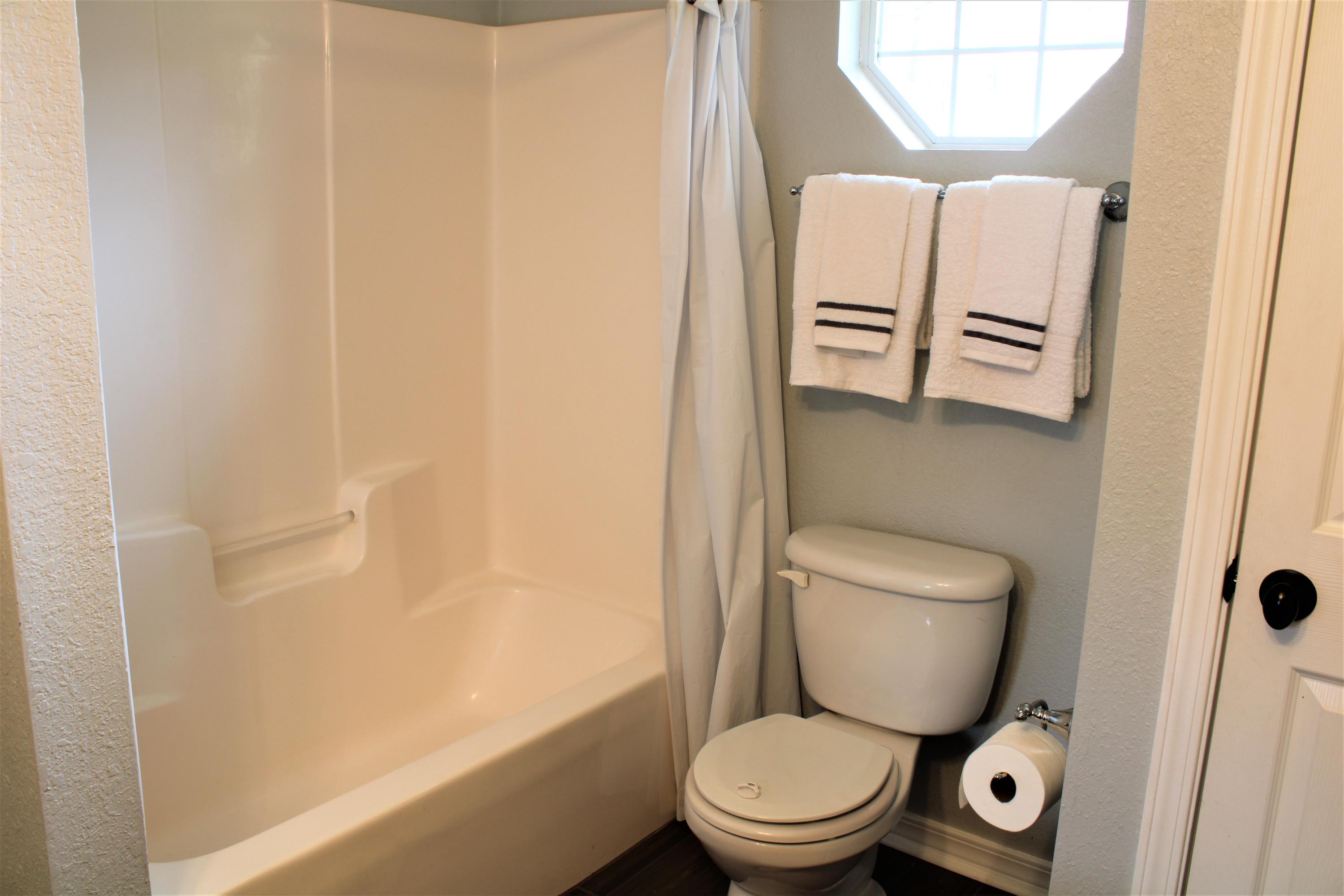 HOLLEY BY THE SEA - Residential