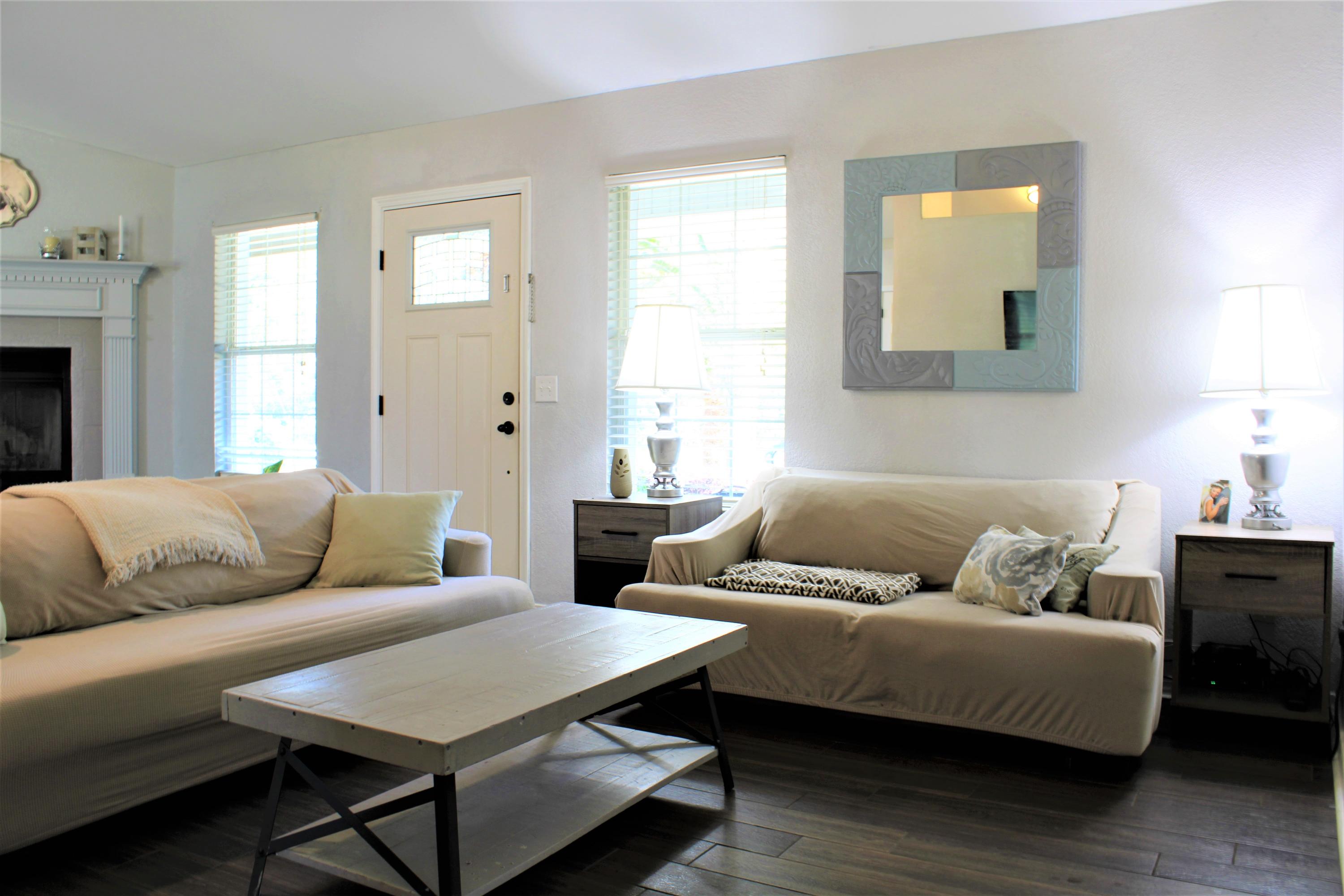 HOLLEY BY THE SEA - Residential