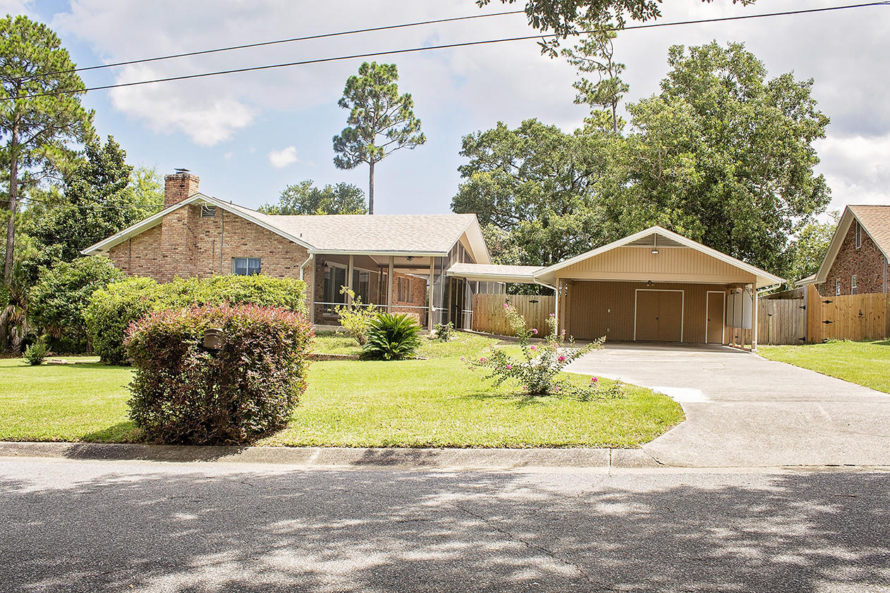 SCENIC HILLS COUNTRY CLUB - Residential