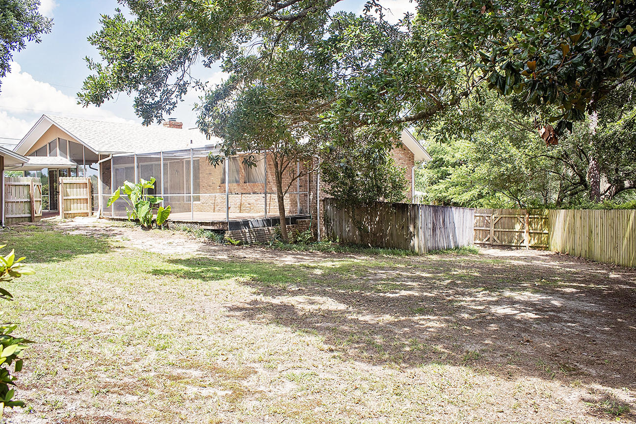 SCENIC HILLS COUNTRY CLUB - Residential