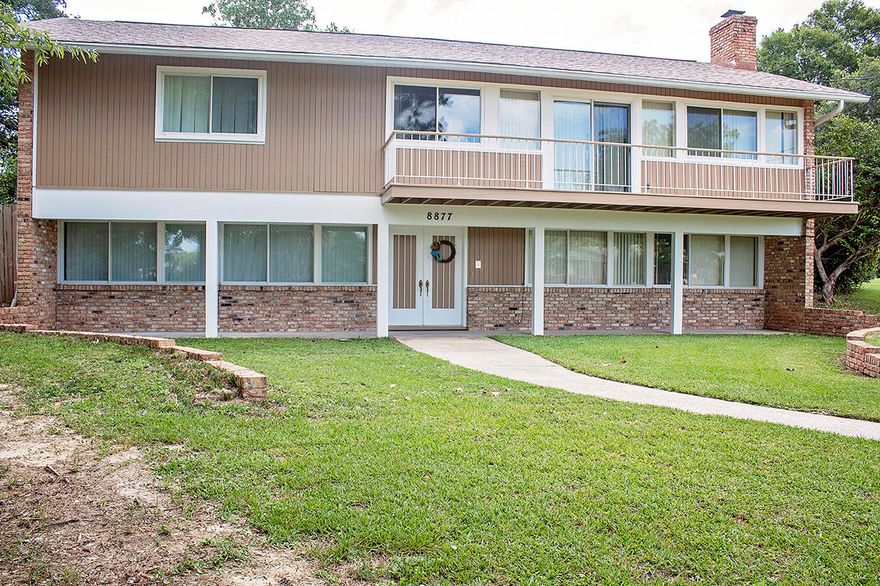 Golf Course, Corner Lot, This two story home has 4 bed/ 3.5 bath, roof replaced in 2016, new floors throughout, fresh paint (inside and out), huge screened in back porch, new privacy fence around large backyard and a charming balcony out front overlooking the beautiful neighborhood. This home is perfect for those who like to entertain! Large living room space, the back porch is perfect for a barbecue get together, and a large fenced in backyard. Like to golf? Look no further! The backyard opens directly onto the immaculate scenic hills golf course- just a short distance from hole one and the country club. Enjoy other hobbies? This neighborhood has a lot to offer with multiple clubs and frequent social events at the club house. Very conveniently located just off of highway 90. Come by today