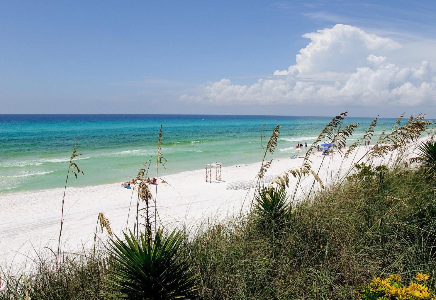 TIDES AT TOPS'L - Residential