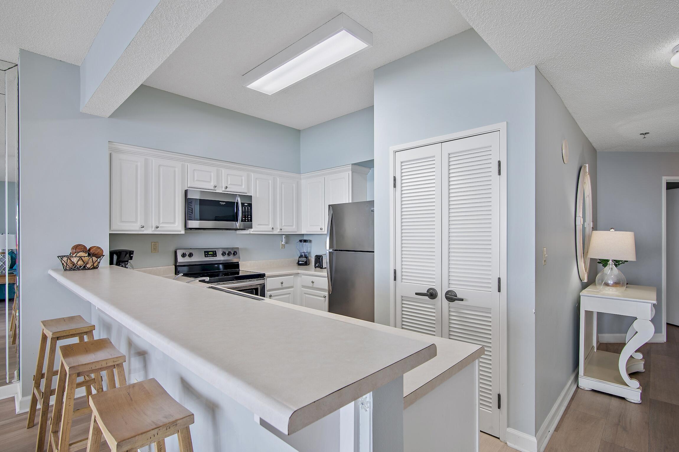 TIDES AT TOPS'L - Residential