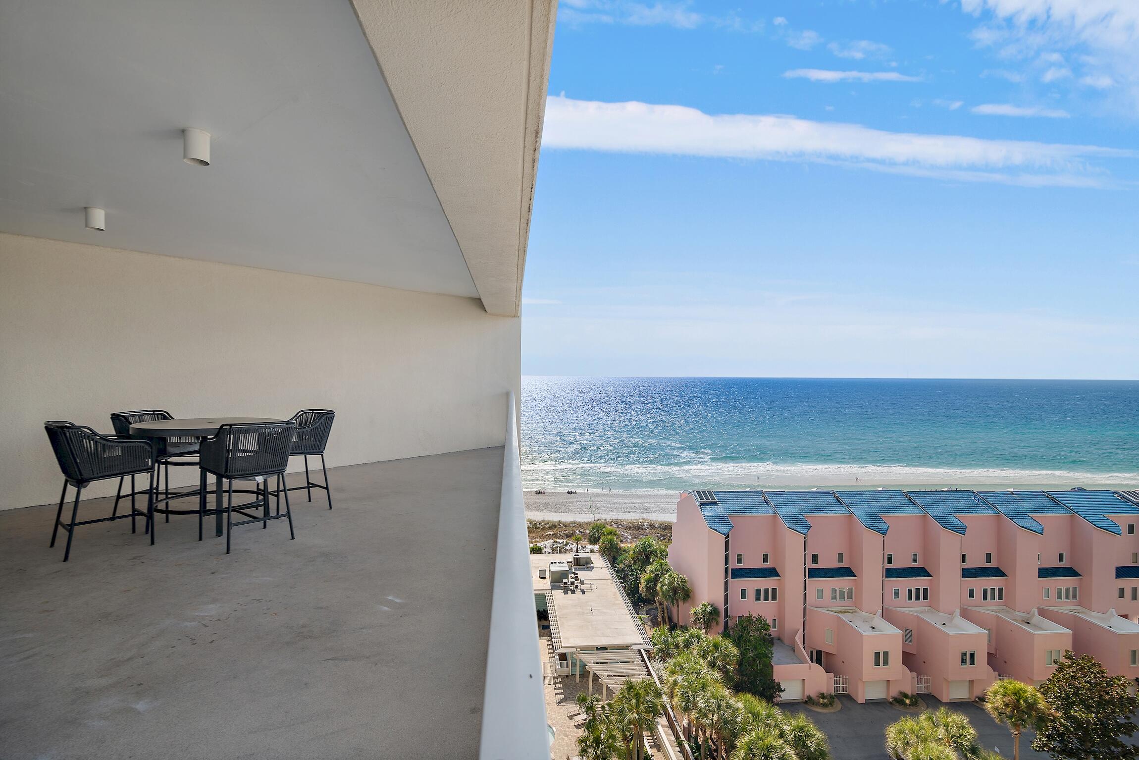 TIDES AT TOPS'L - Residential