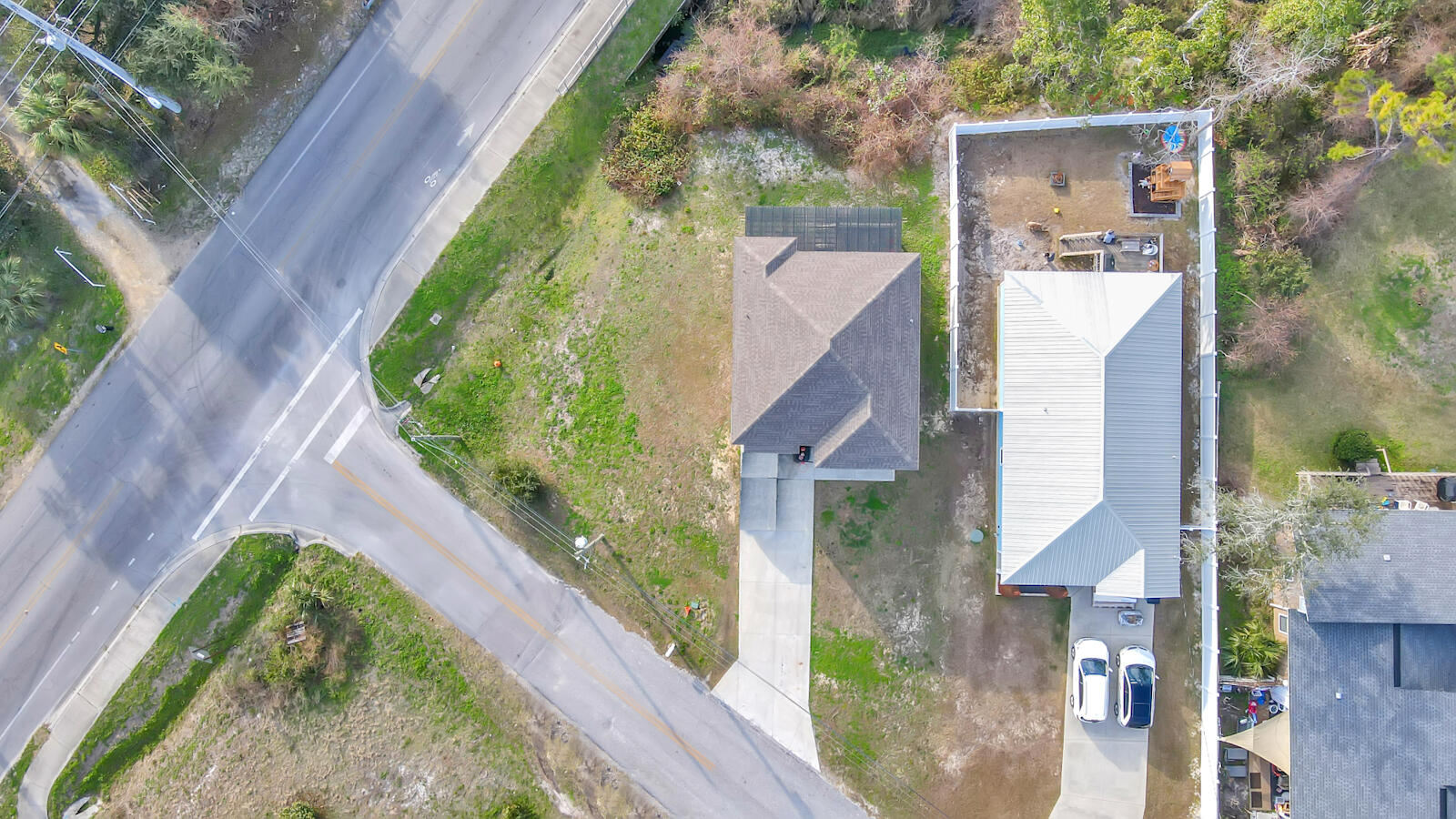 NO RECORDED SUBDIVISION - Residential