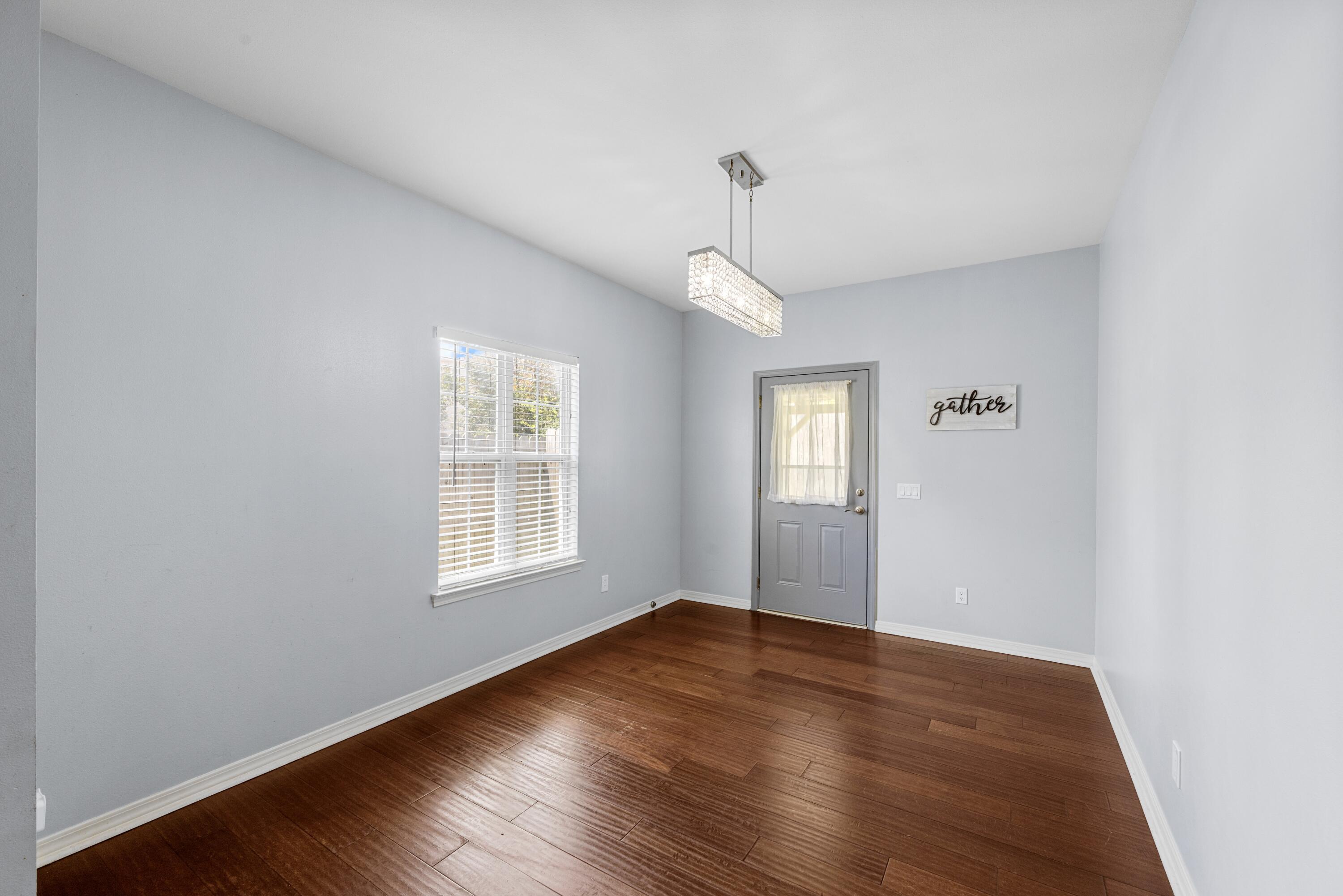 EMERALD HEIGHTS - Residential