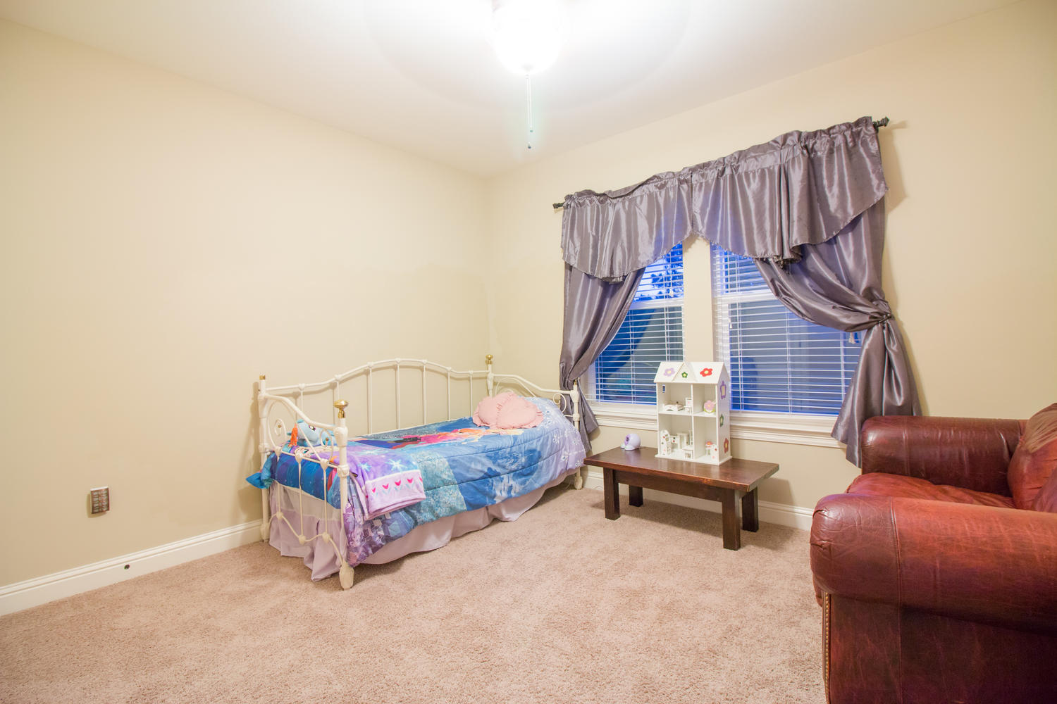 Hawks Landing - Residential