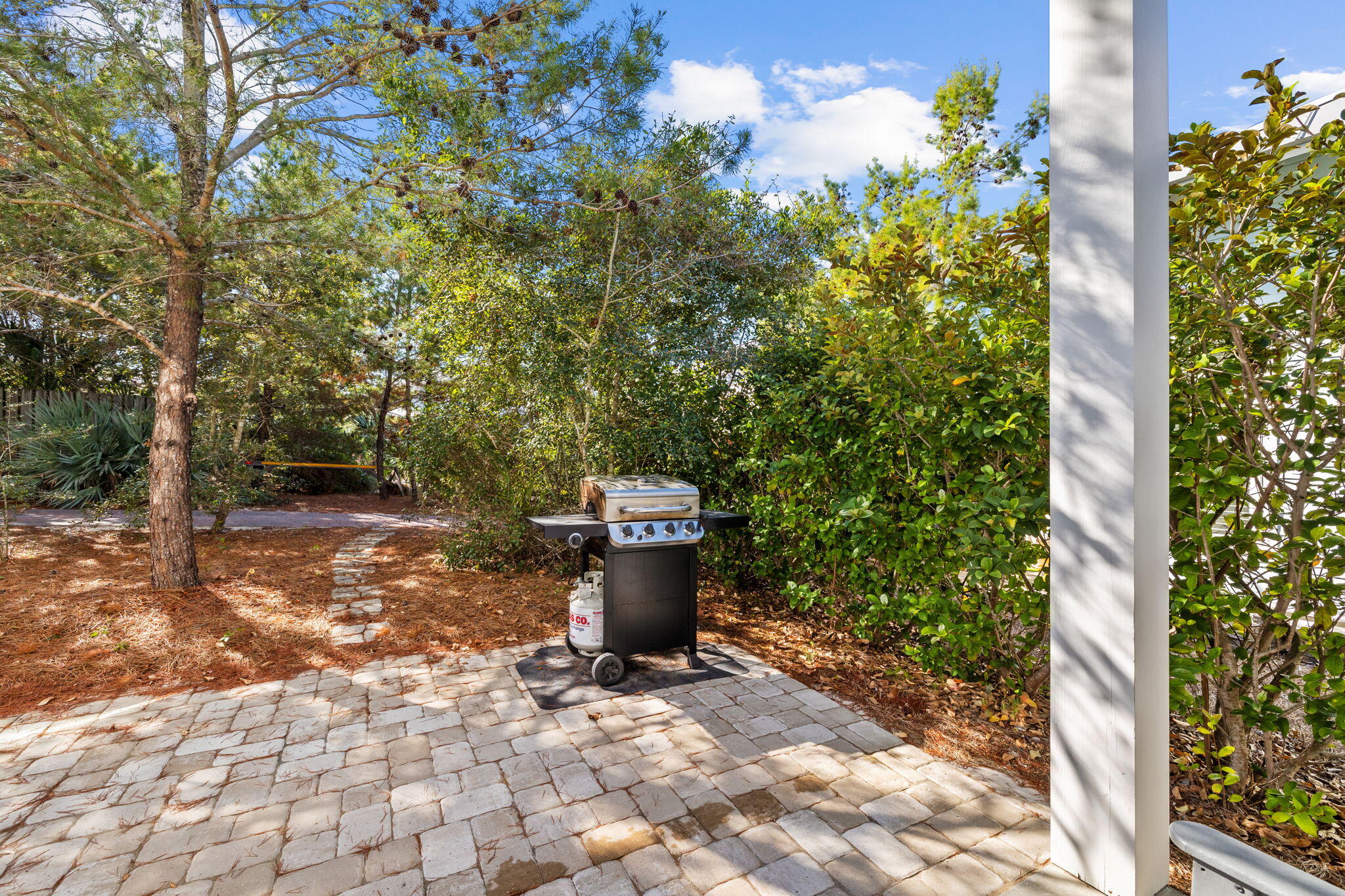 HIGHLAND PARKS - Residential