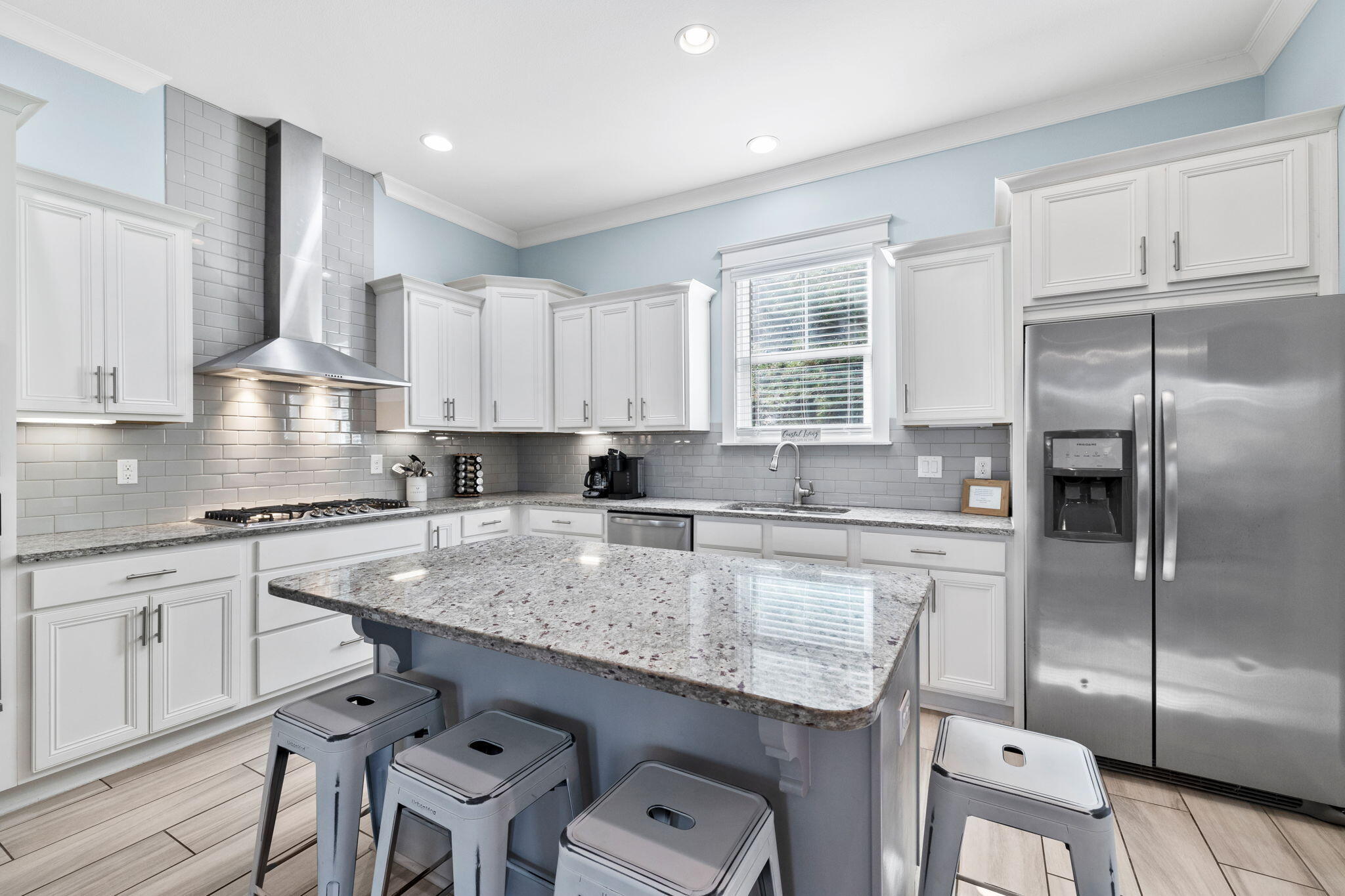 HIGHLAND PARKS - Residential