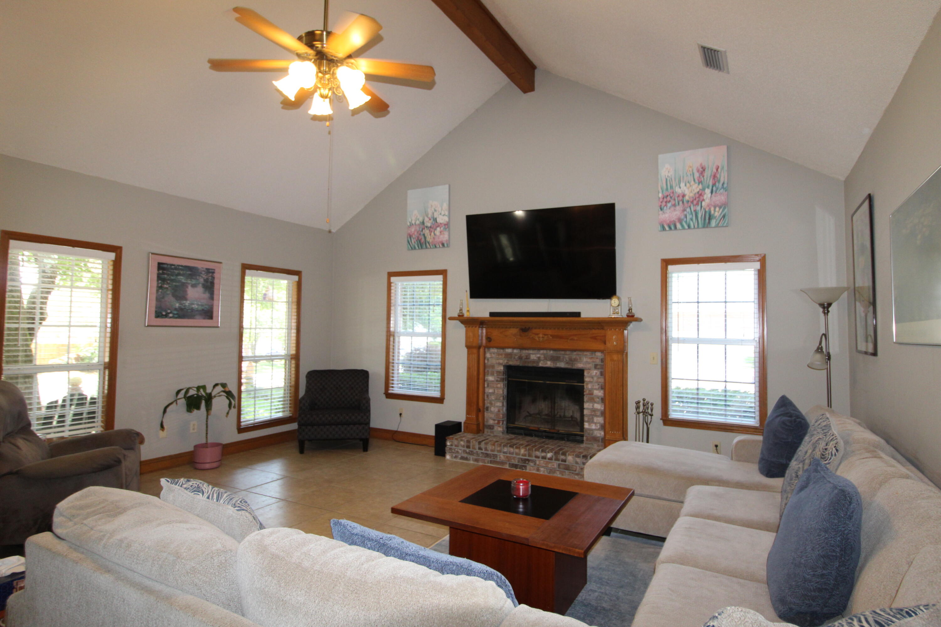 HUNTINGTON S/D PH 2 - Residential