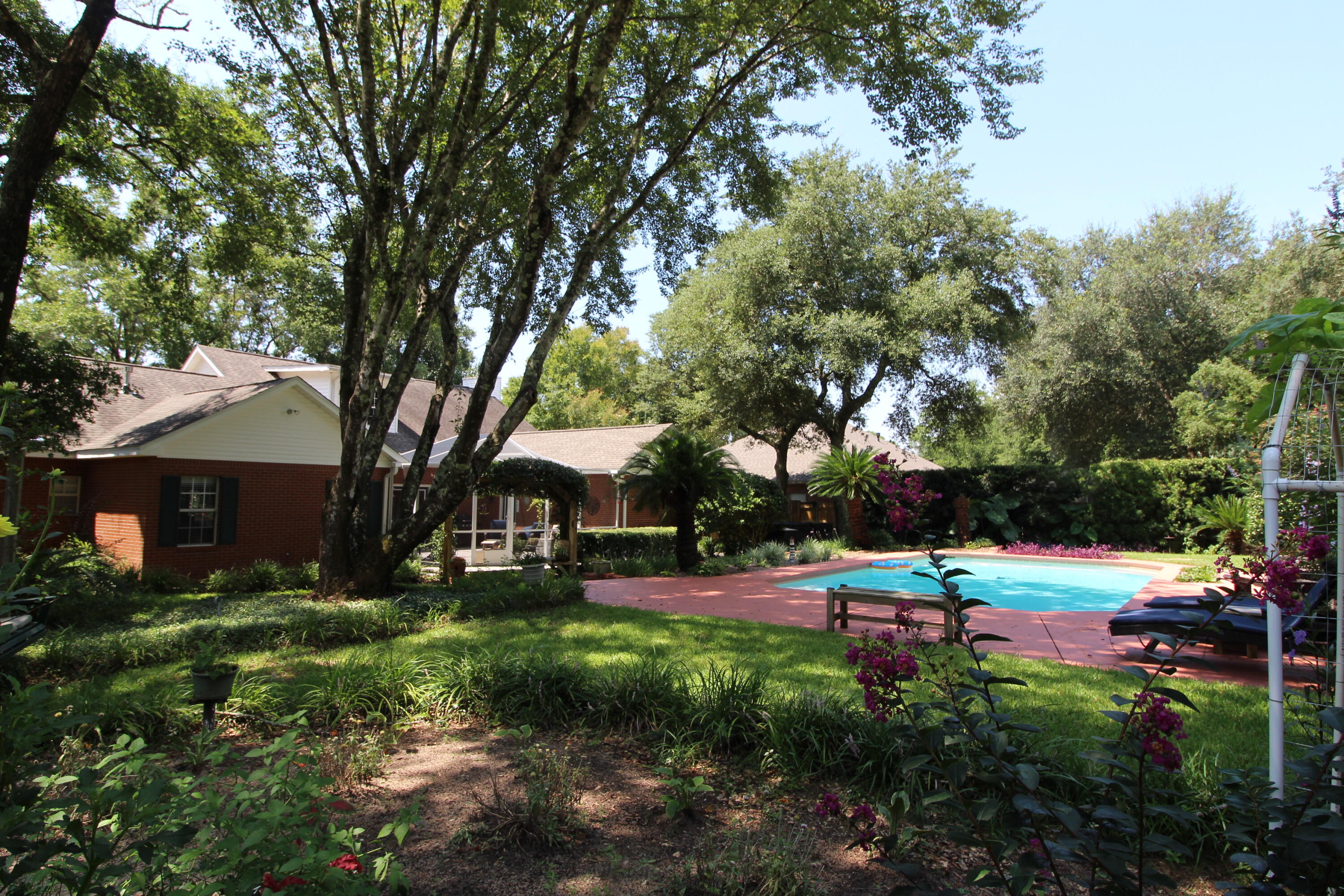 HUNTINGTON S/D PH 2 - Residential