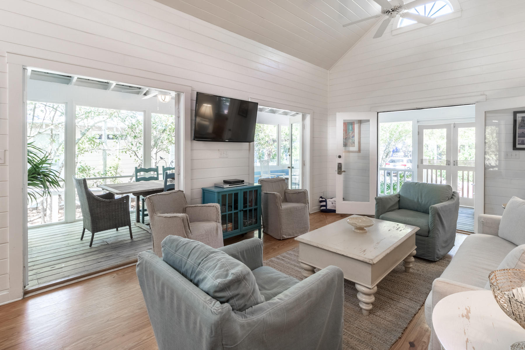 SEASIDE 02 - Residential