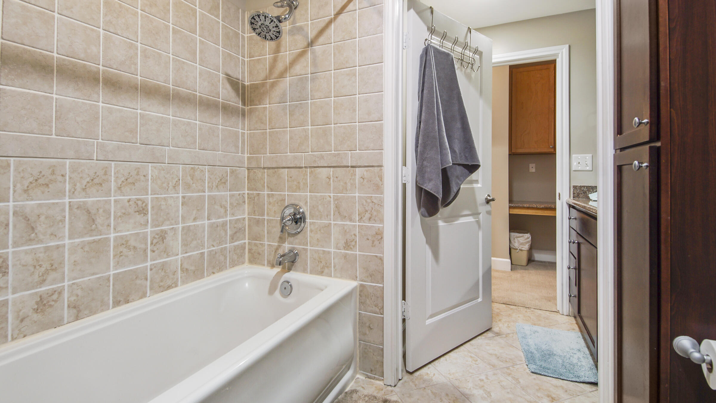 ISLAND RESERVE - Residential