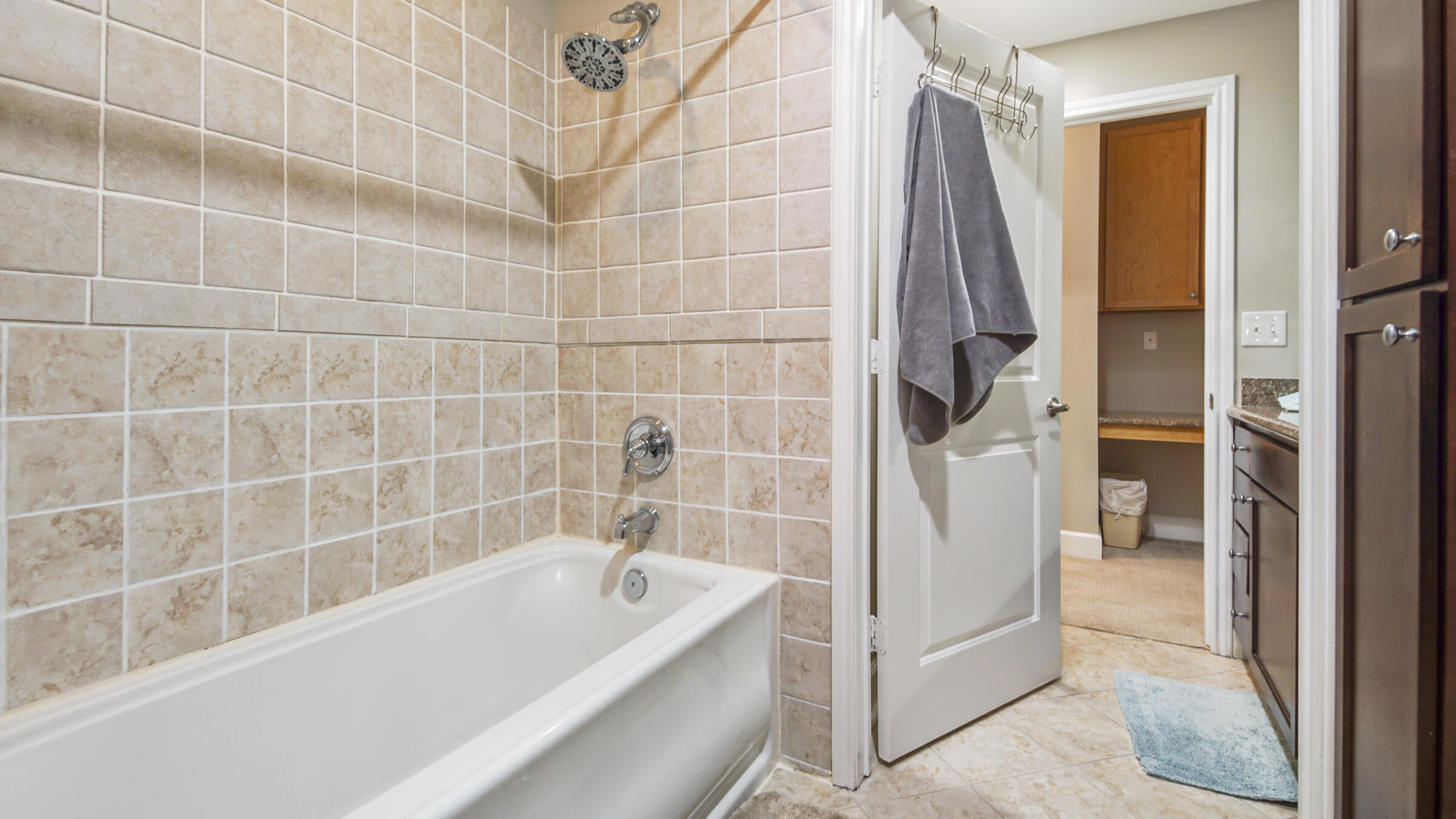 ISLAND RESERVE - Residential