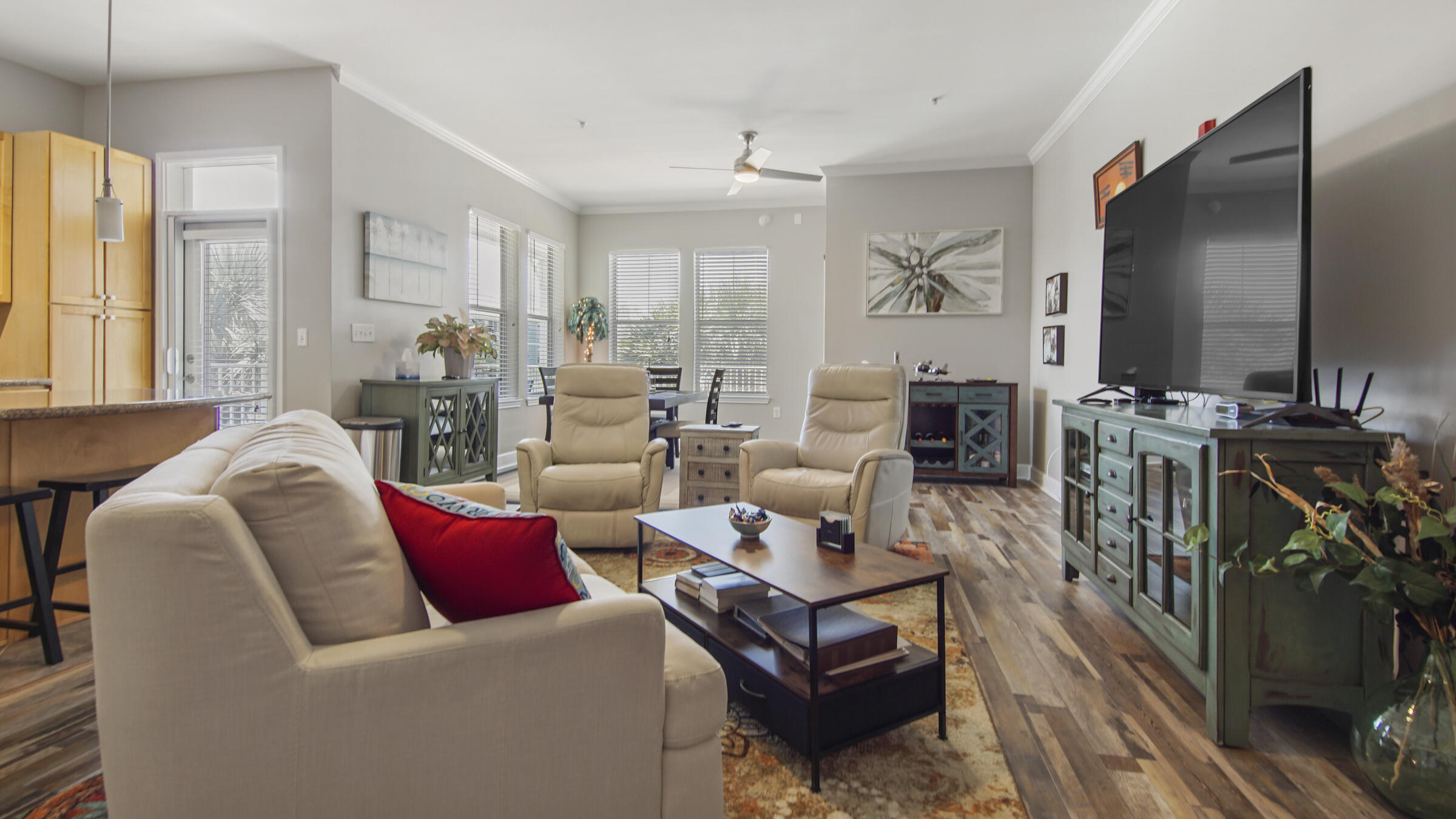 ISLAND RESERVE - Residential