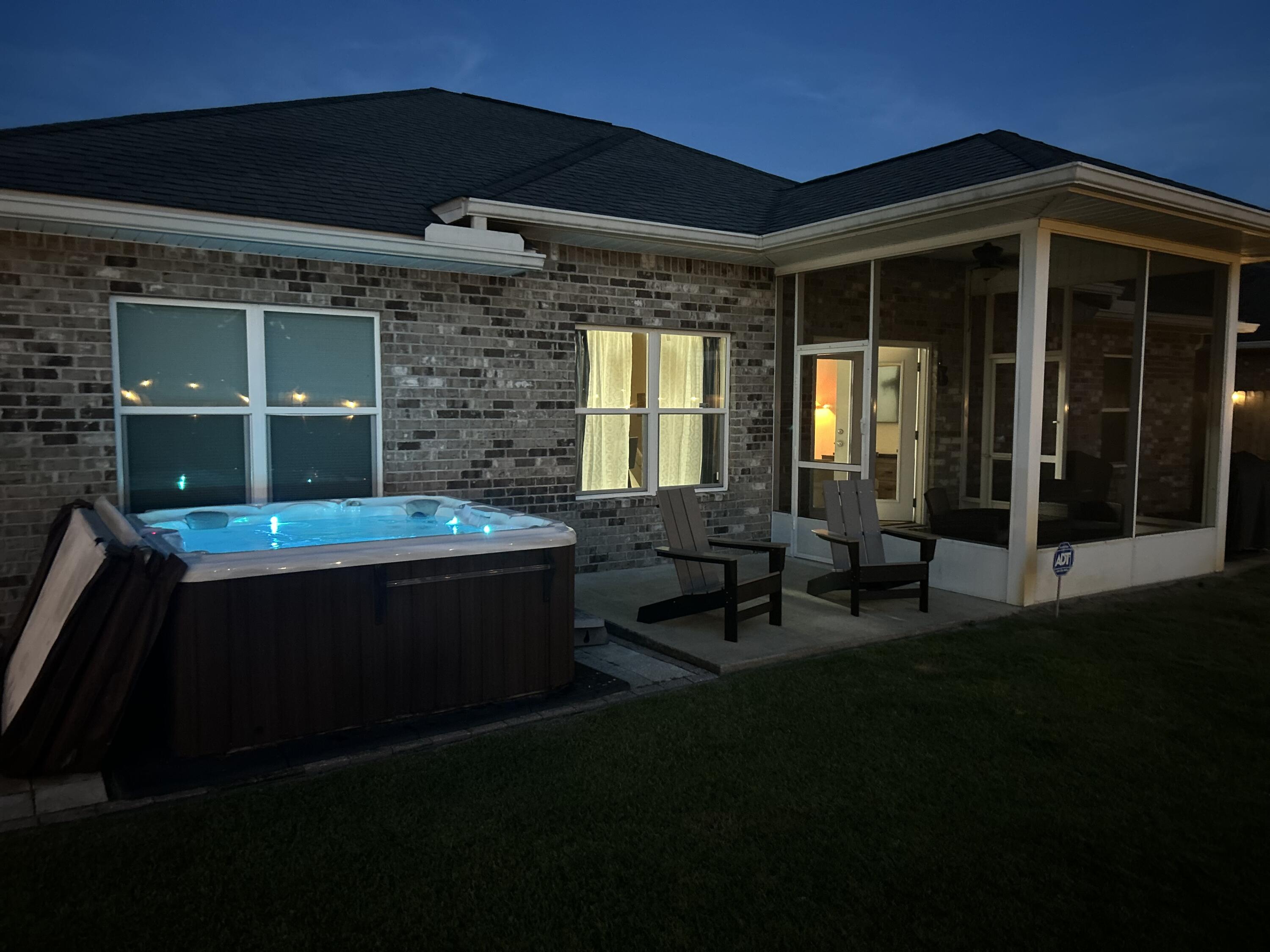 CRESCENT SHORES - Residential Lease