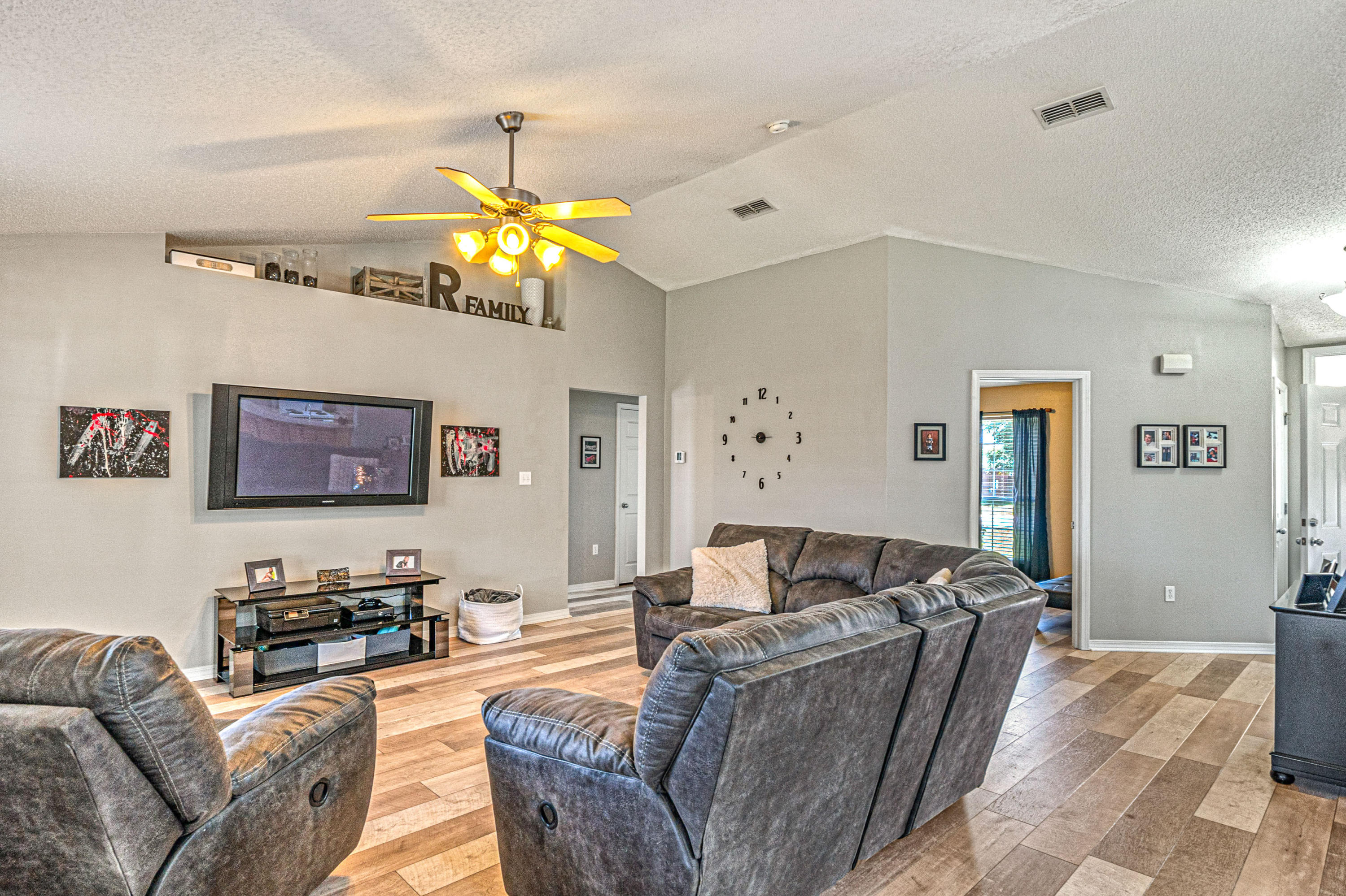 IRON GATE S/D PH I - Residential