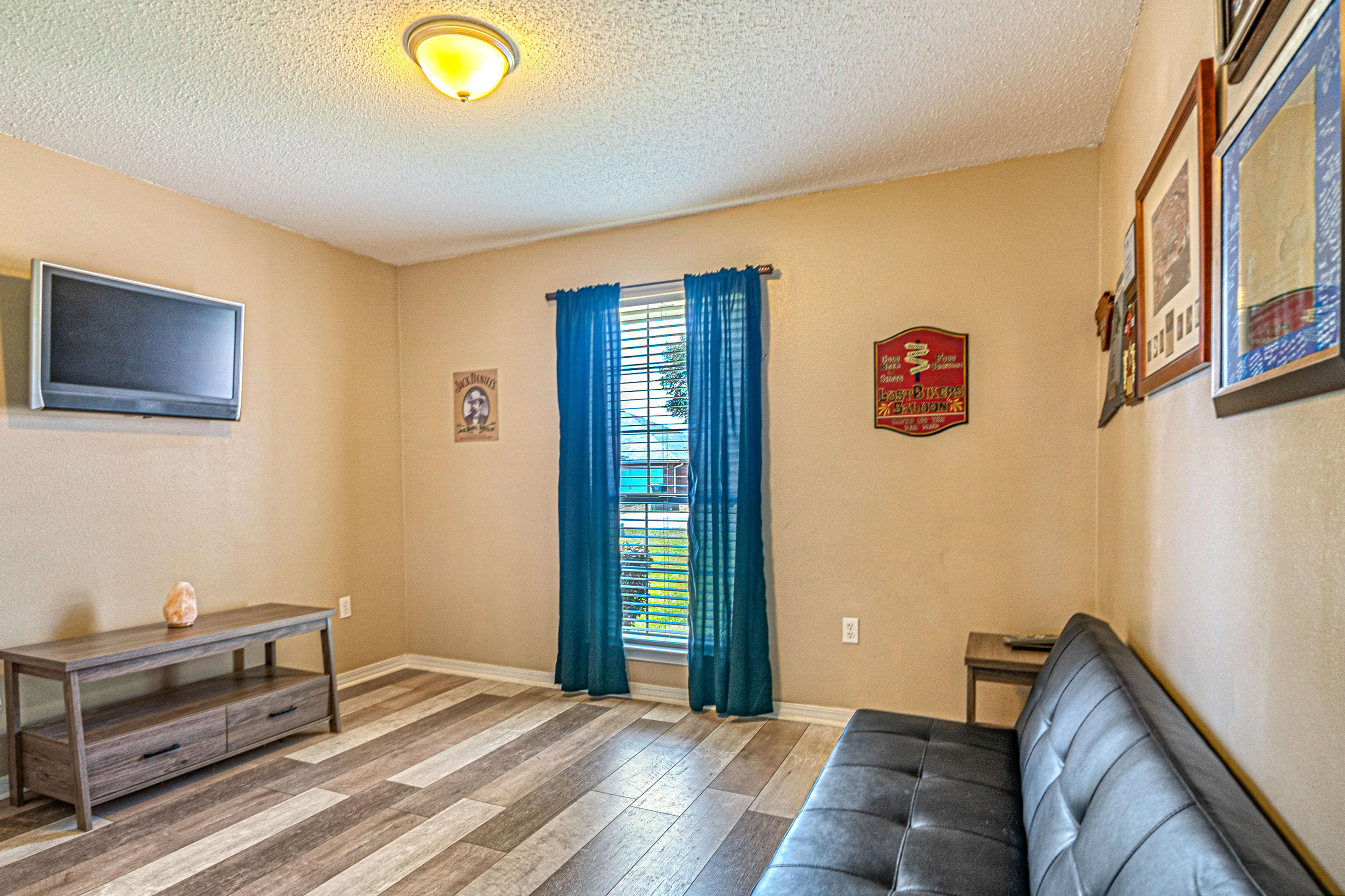 IRON GATE S/D PH I - Residential