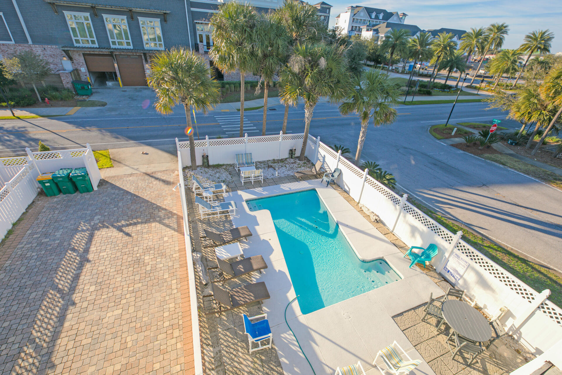 CRYSTAL BEACH - Residential