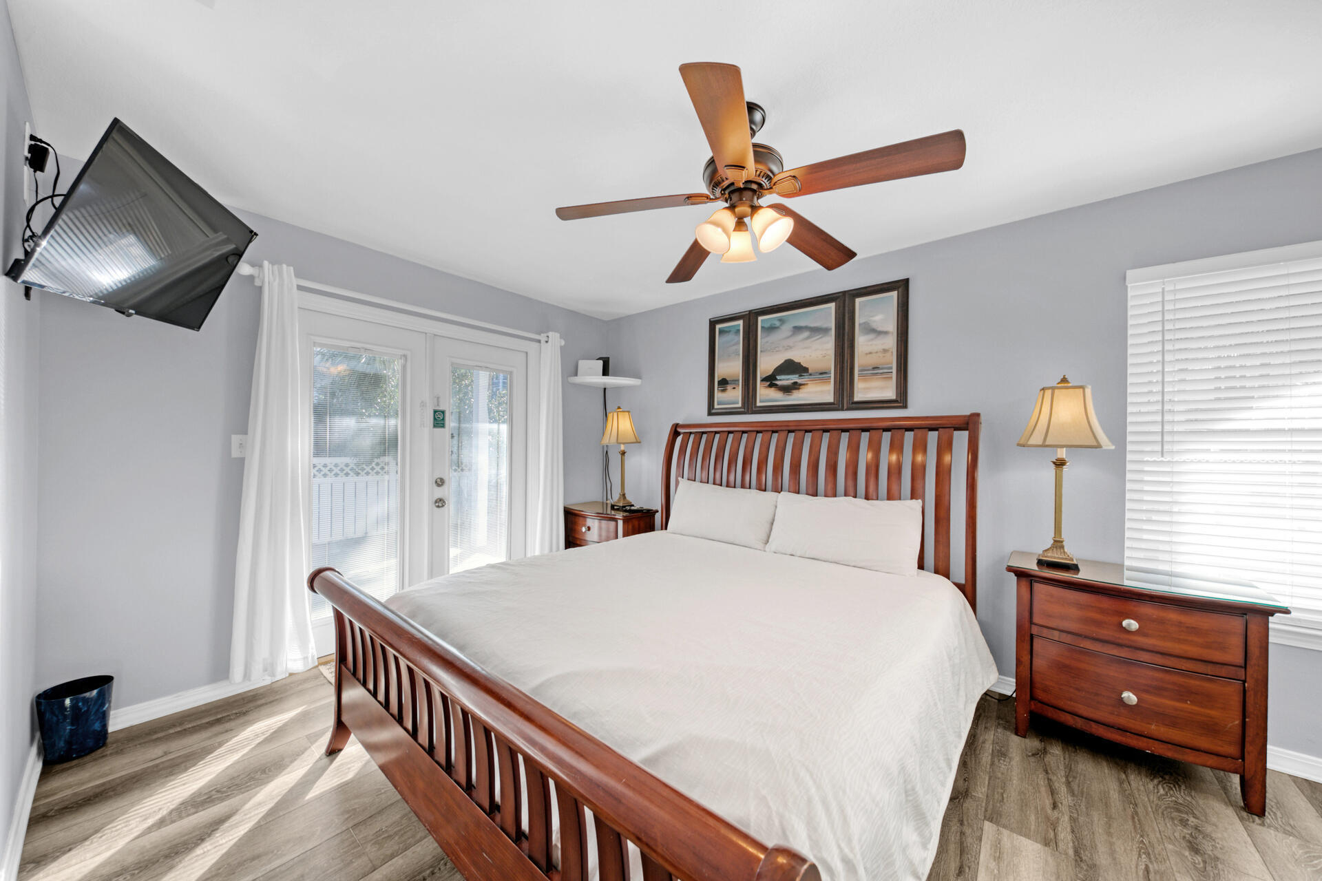 CRYSTAL BEACH - Residential