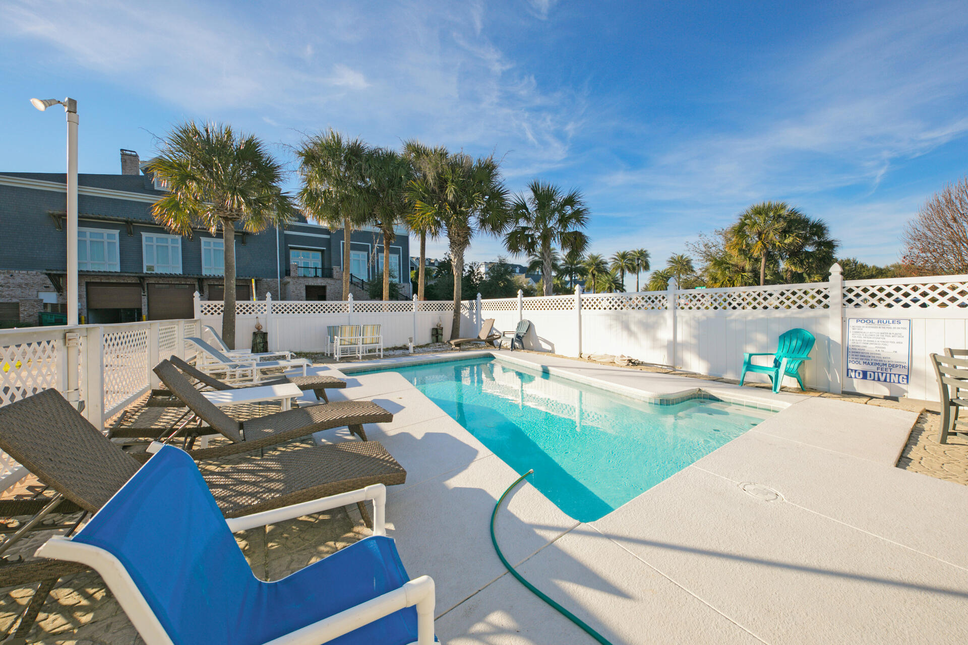 CRYSTAL BEACH - Residential