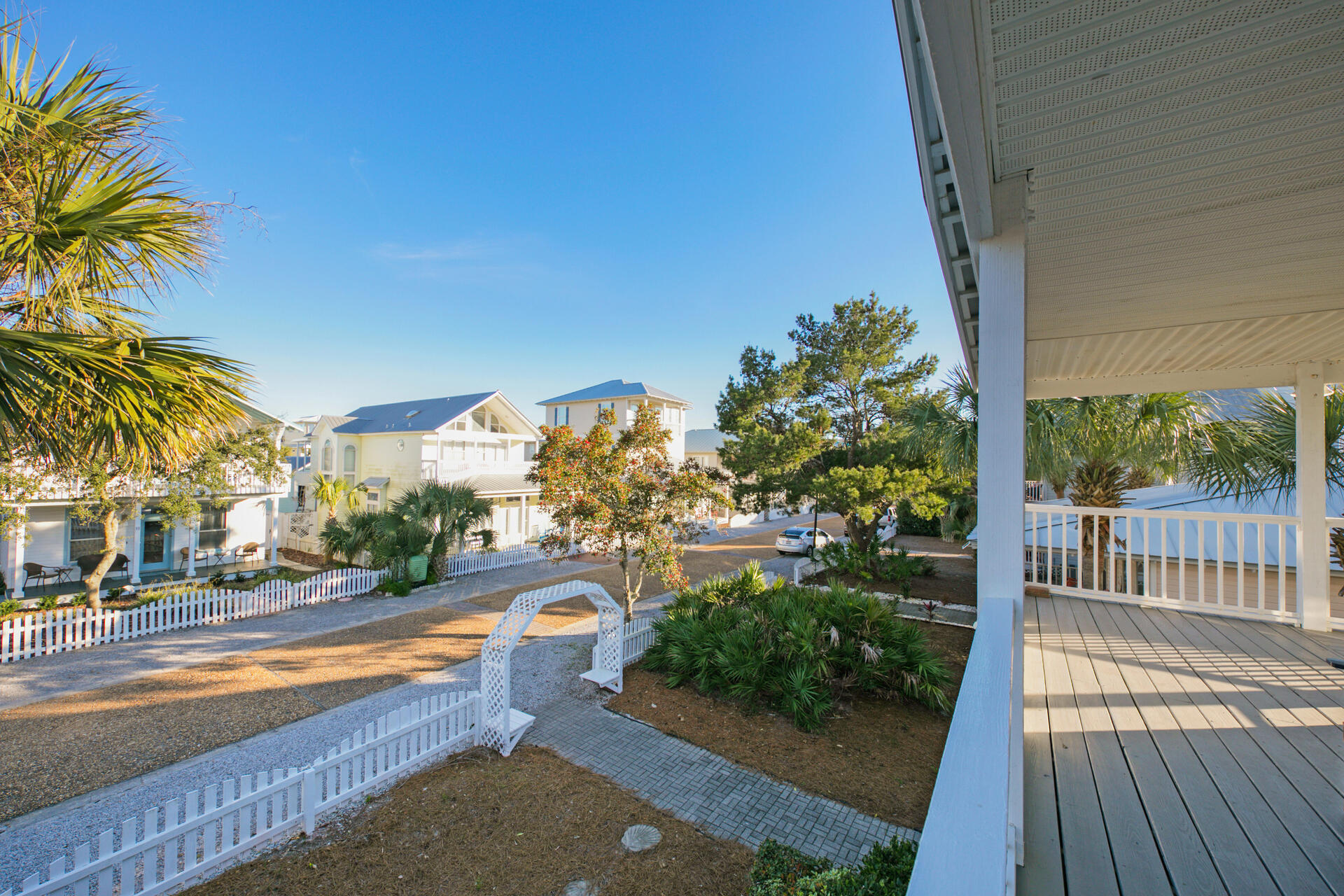 CRYSTAL BEACH - Residential