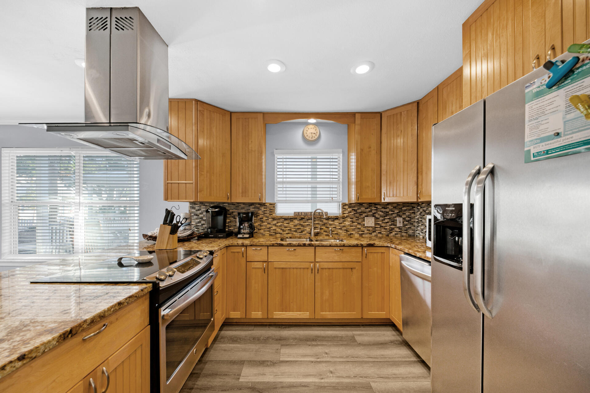CRYSTAL BEACH - Residential