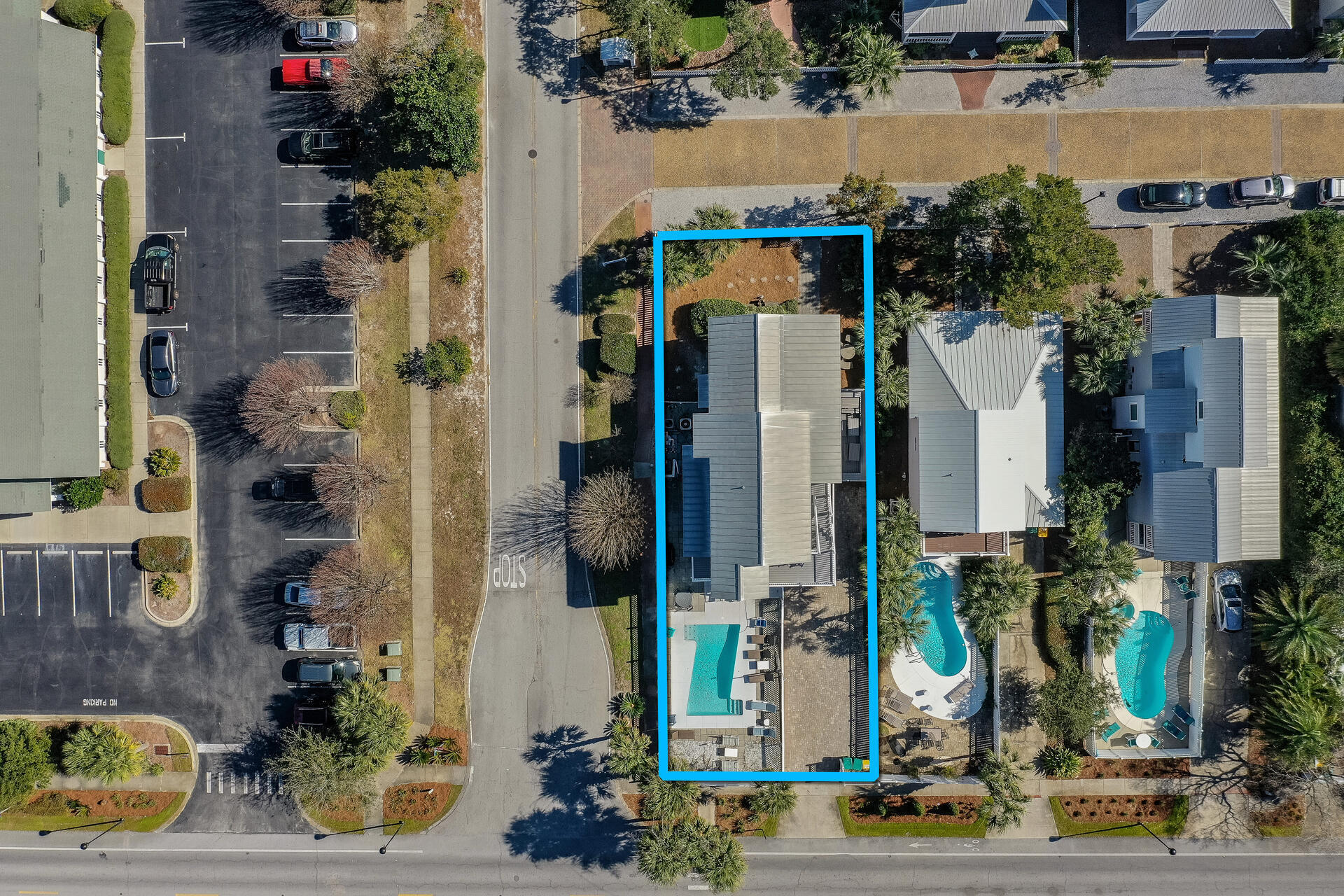 CRYSTAL BEACH - Residential