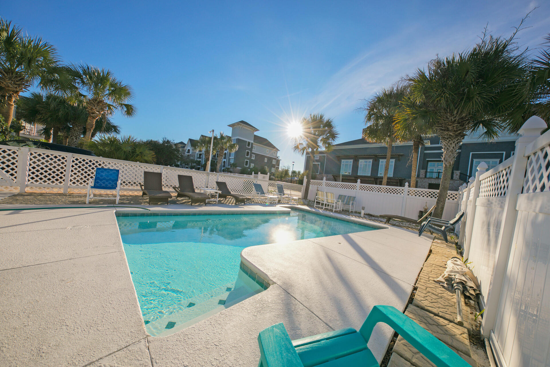 CRYSTAL BEACH - Residential