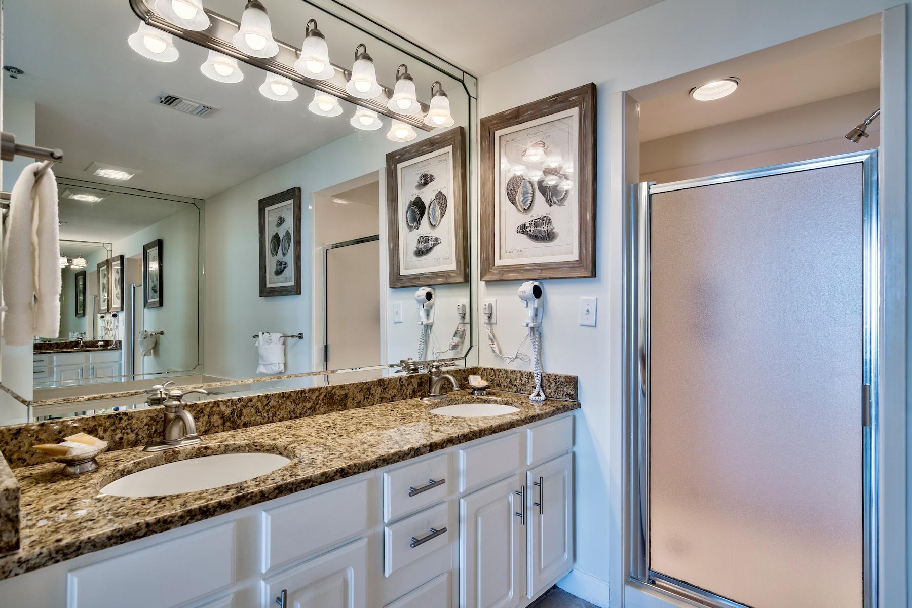 TIDES AT TOPS'L - Residential