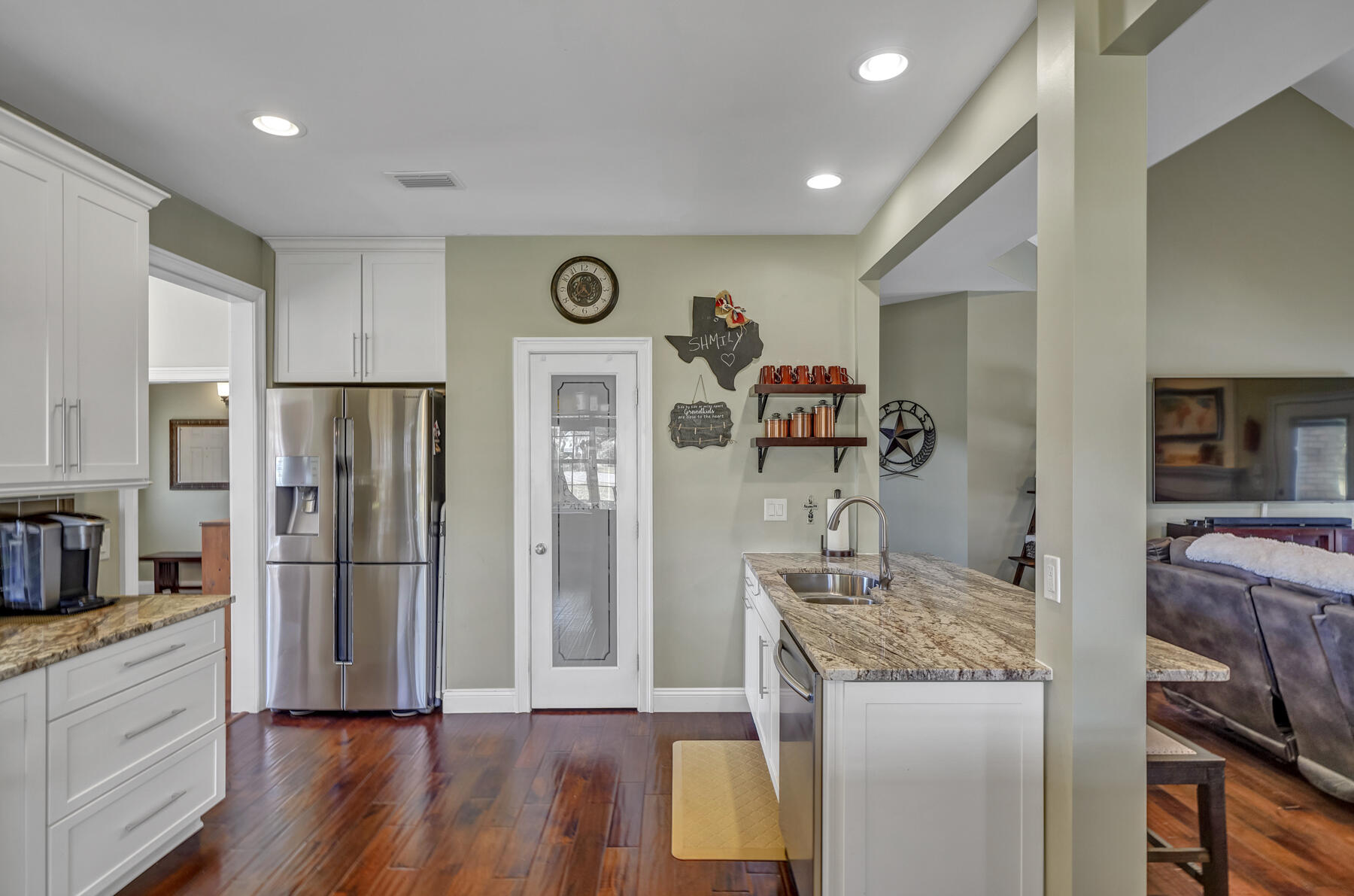 INDIAN SHORES PH 1 - Residential