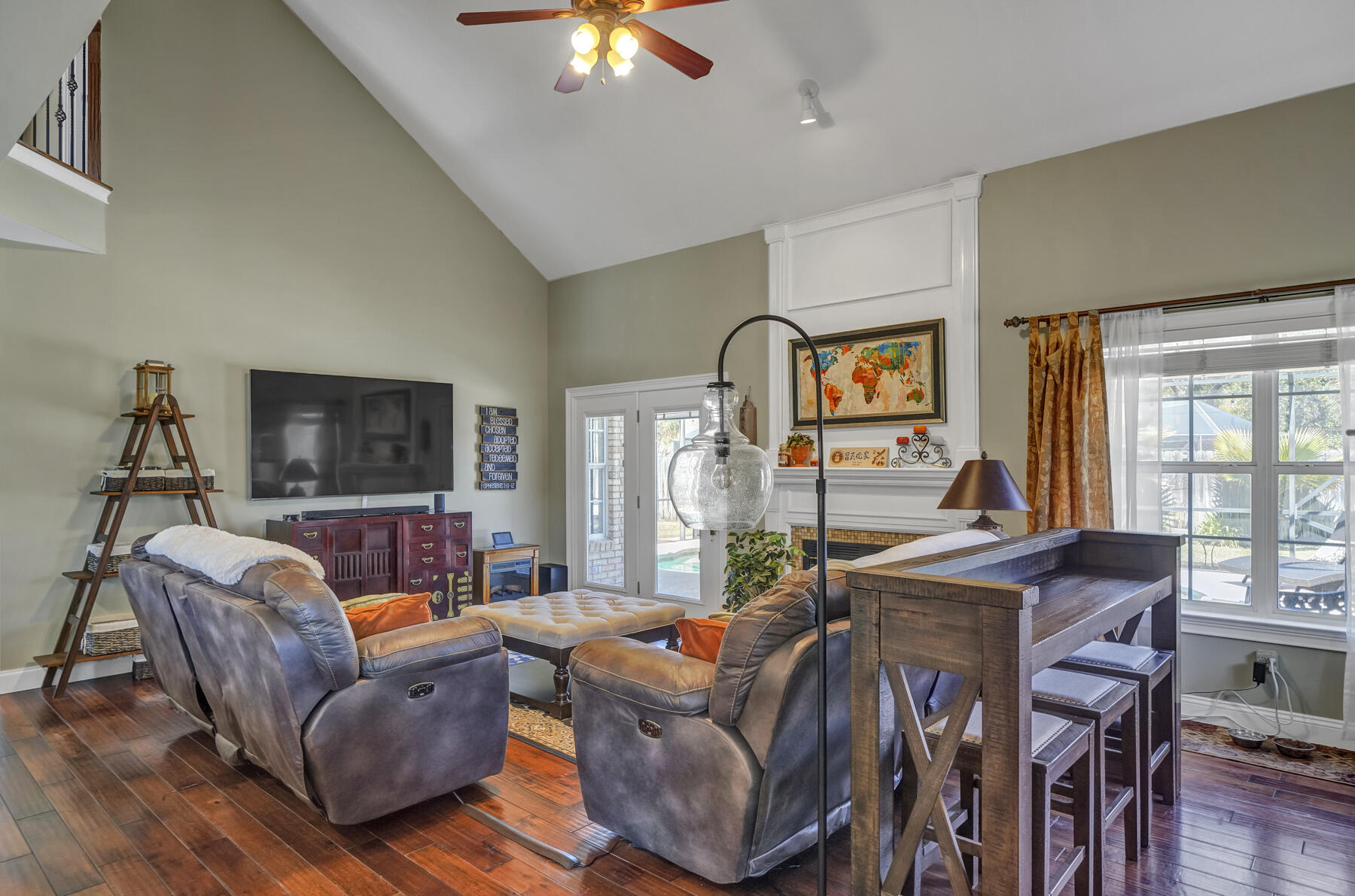 INDIAN SHORES PH 1 - Residential