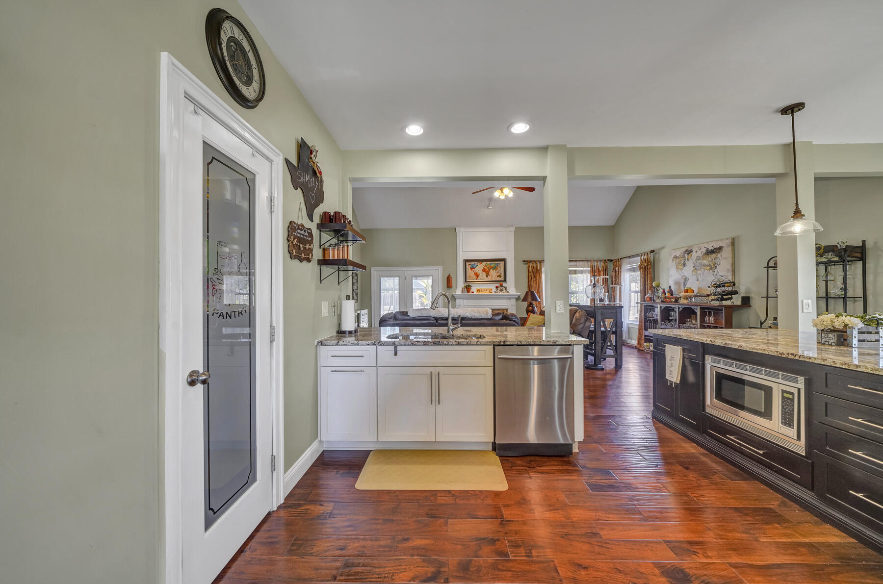 INDIAN SHORES PH 1 - Residential