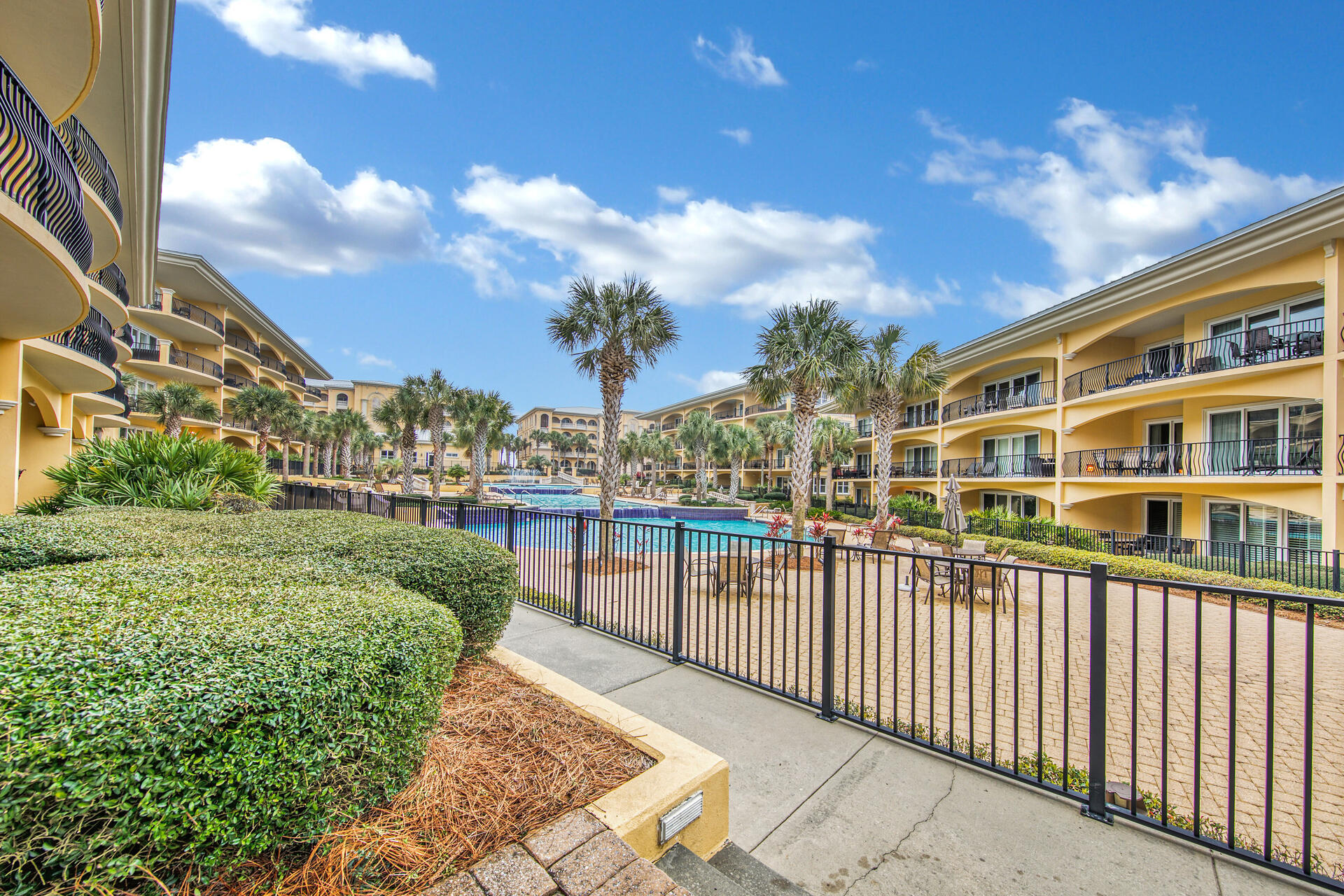 ADAGIO - Residential