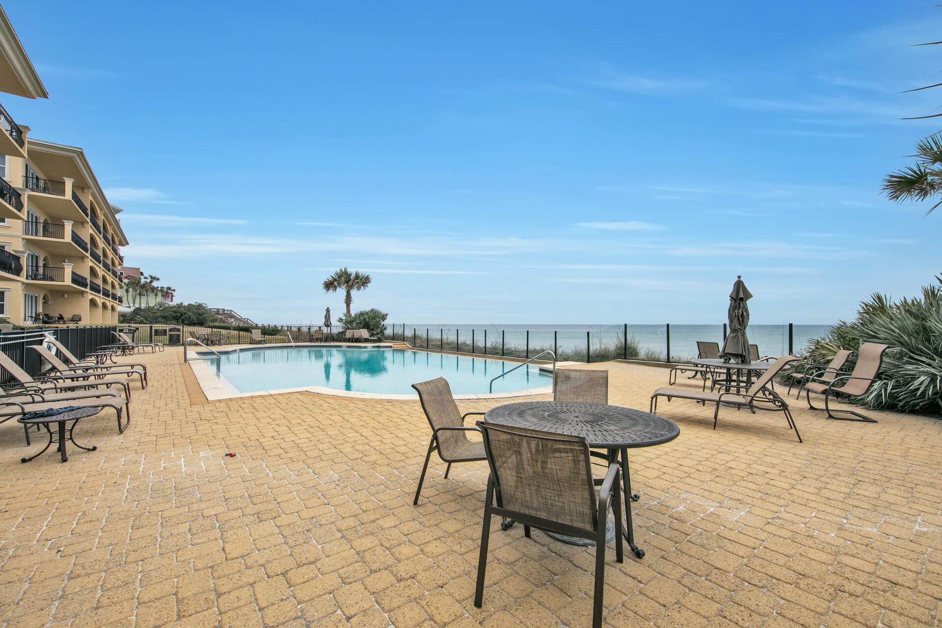 ADAGIO - Residential