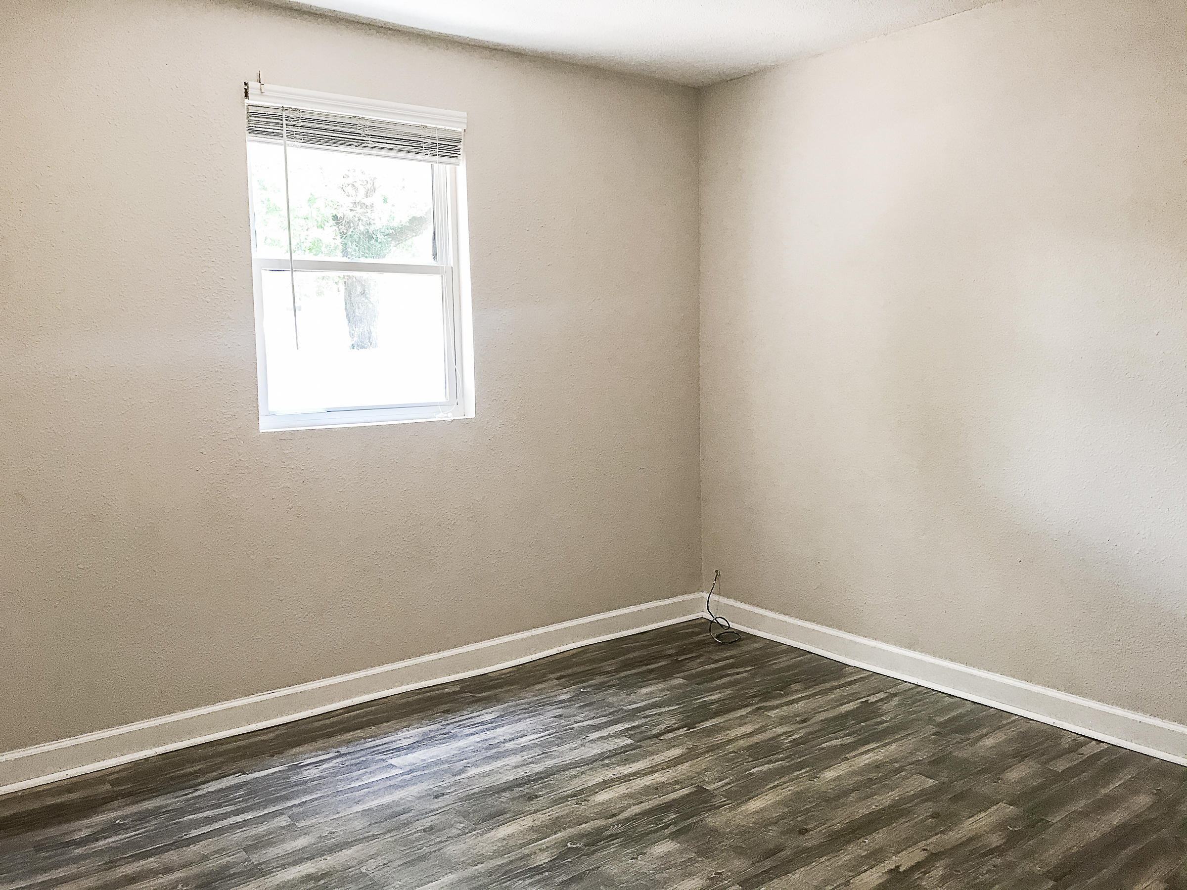 Parkway Apartments - Residential Lease