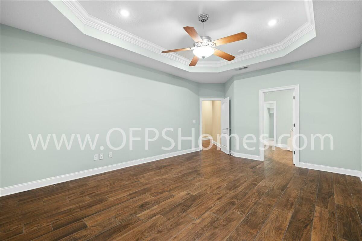 CLAIRE'S VINEYARD - Residential Lease