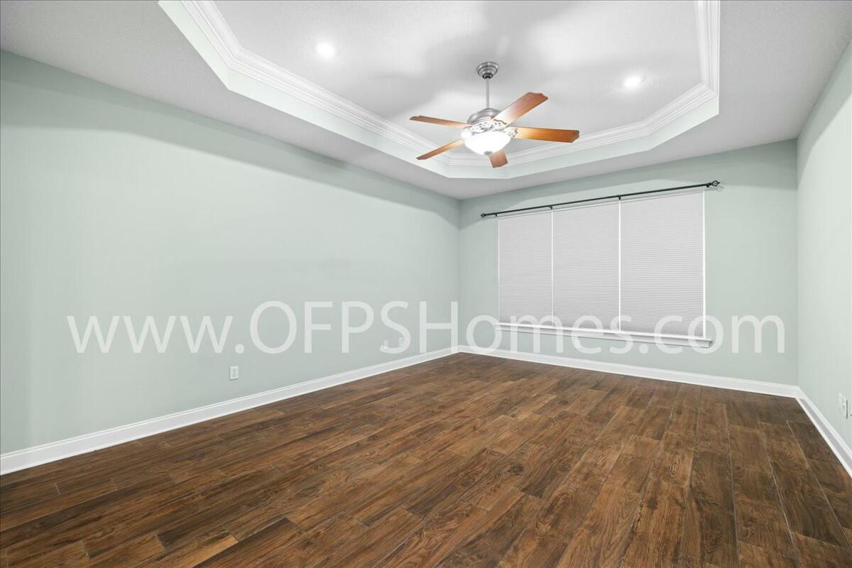 CLAIRE'S VINEYARD - Residential Lease