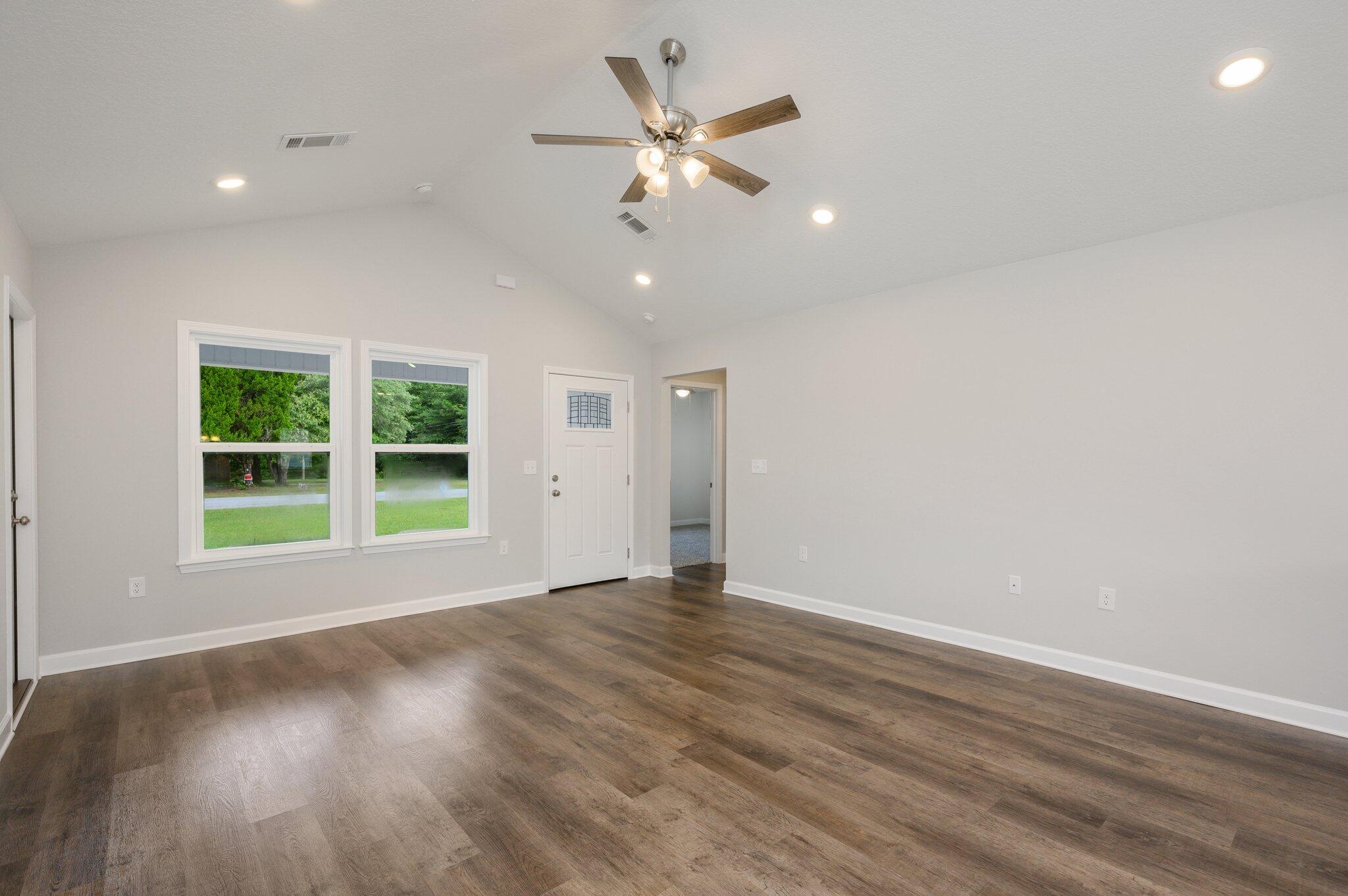 BEACONS BEND SOUTH - Residential