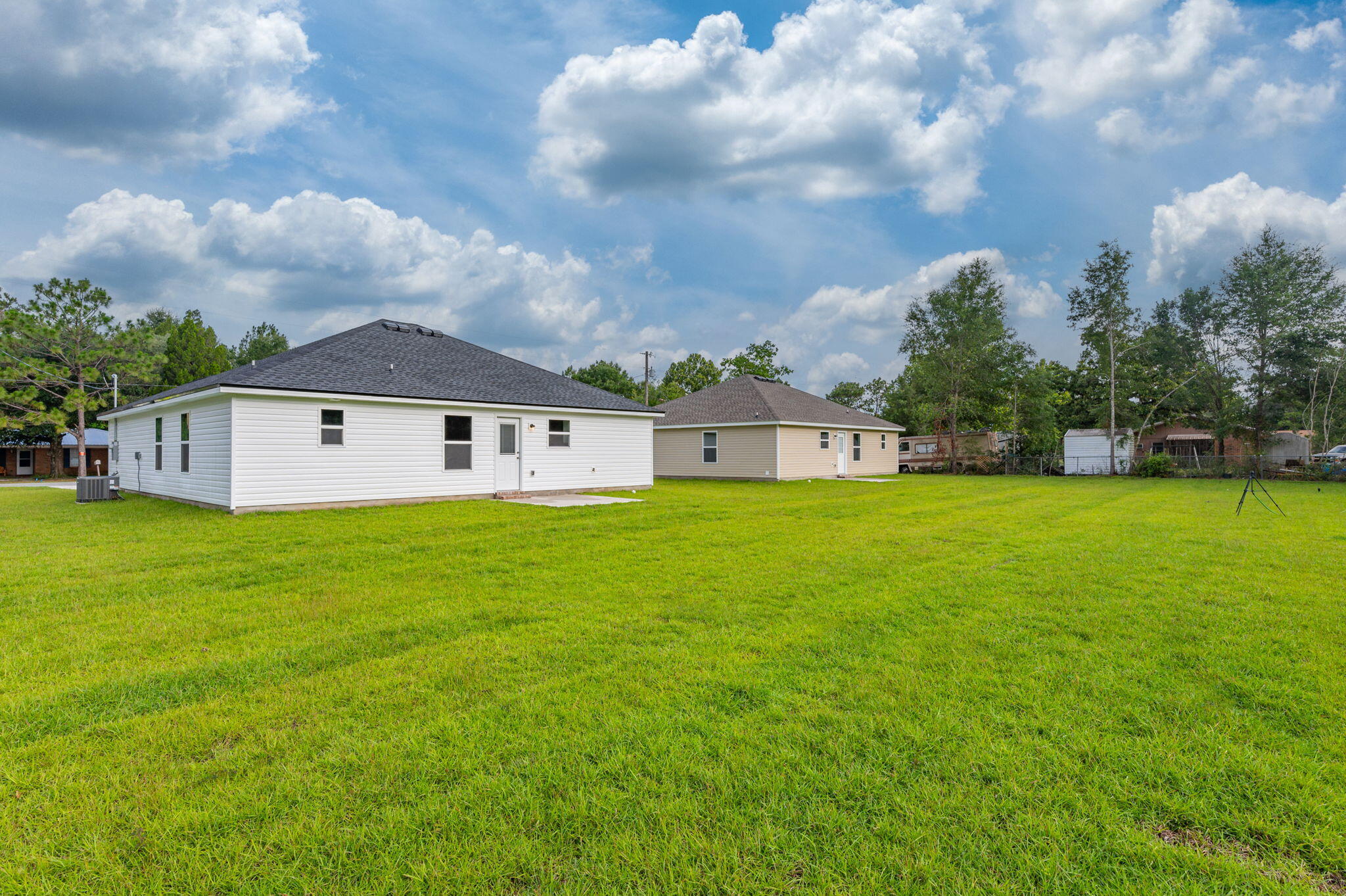 BEACONS BEND SOUTH - Residential