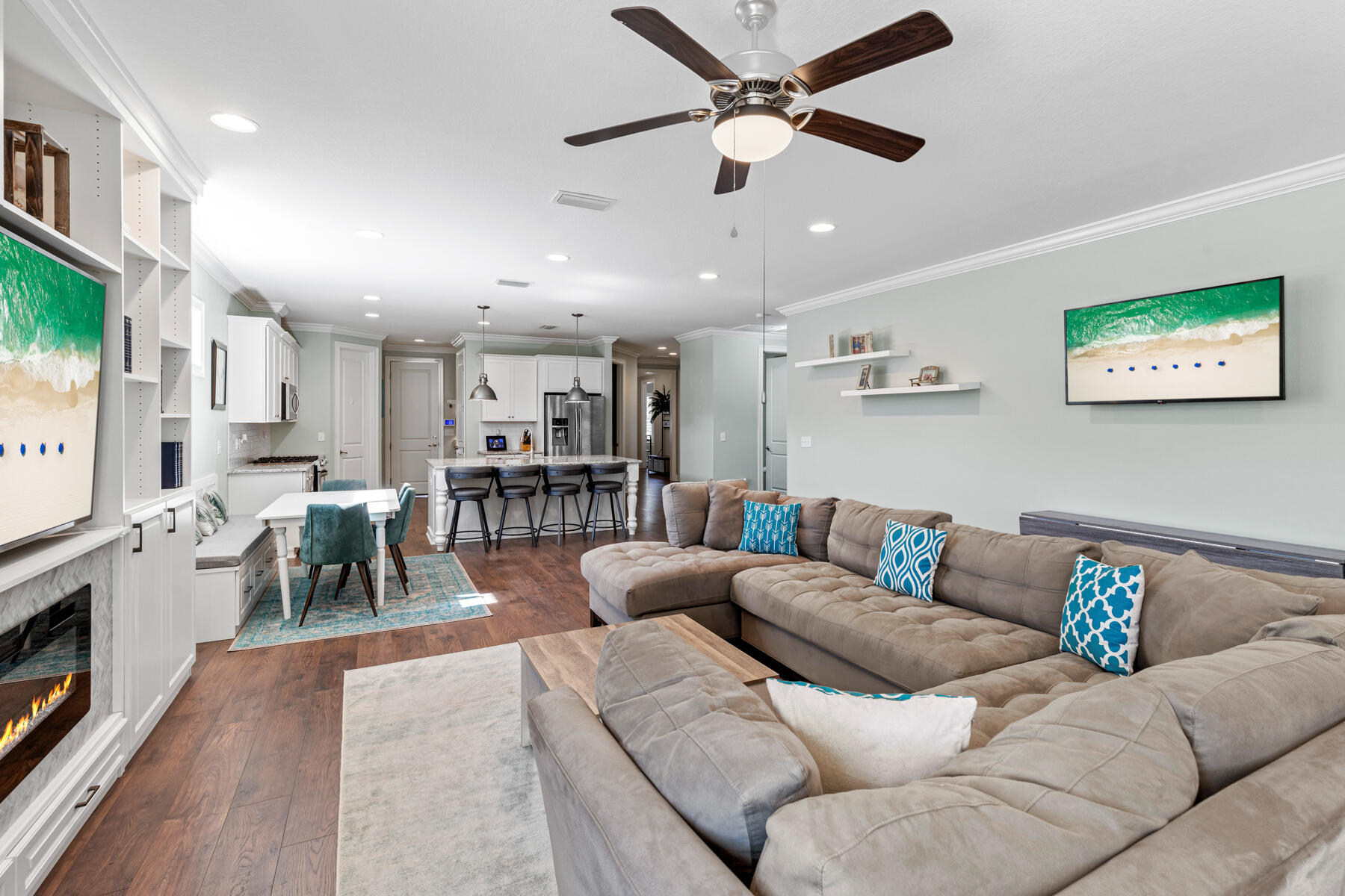 HAMMOCK BAY - Residential
