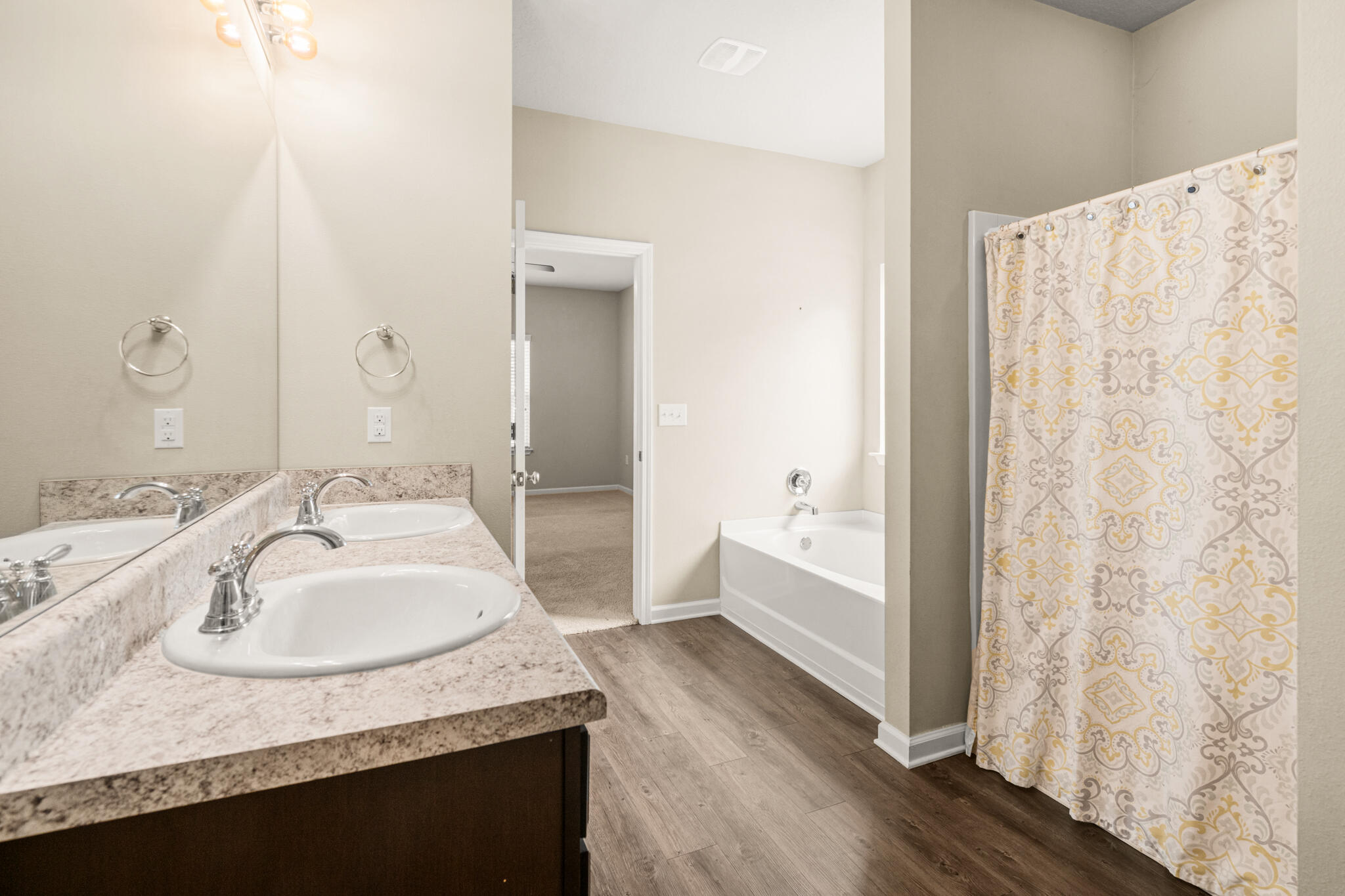 HAMMOCK BAY - Residential