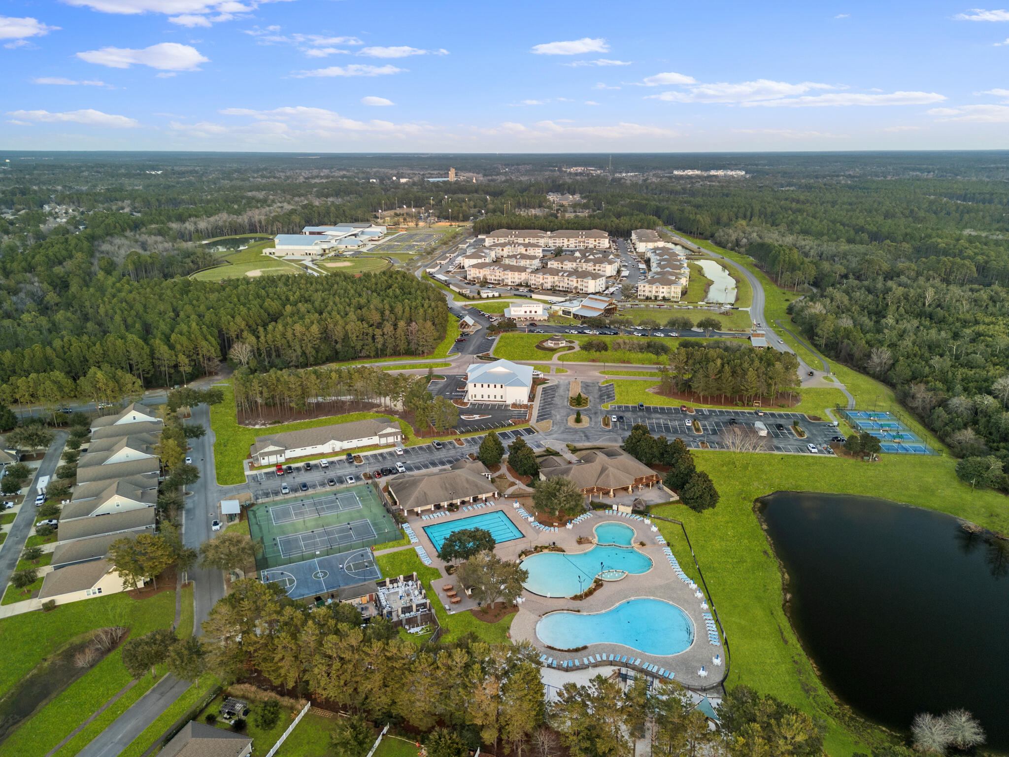 HAMMOCK BAY - Residential